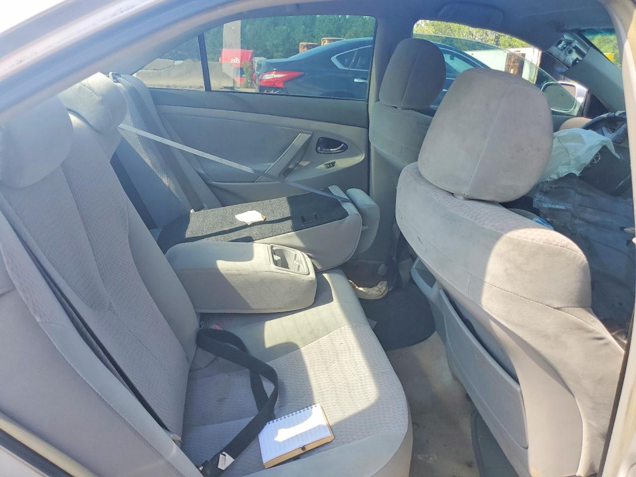 2010 Toyota Camry Se Silver vin: 4T1BF3EK8AU502229
