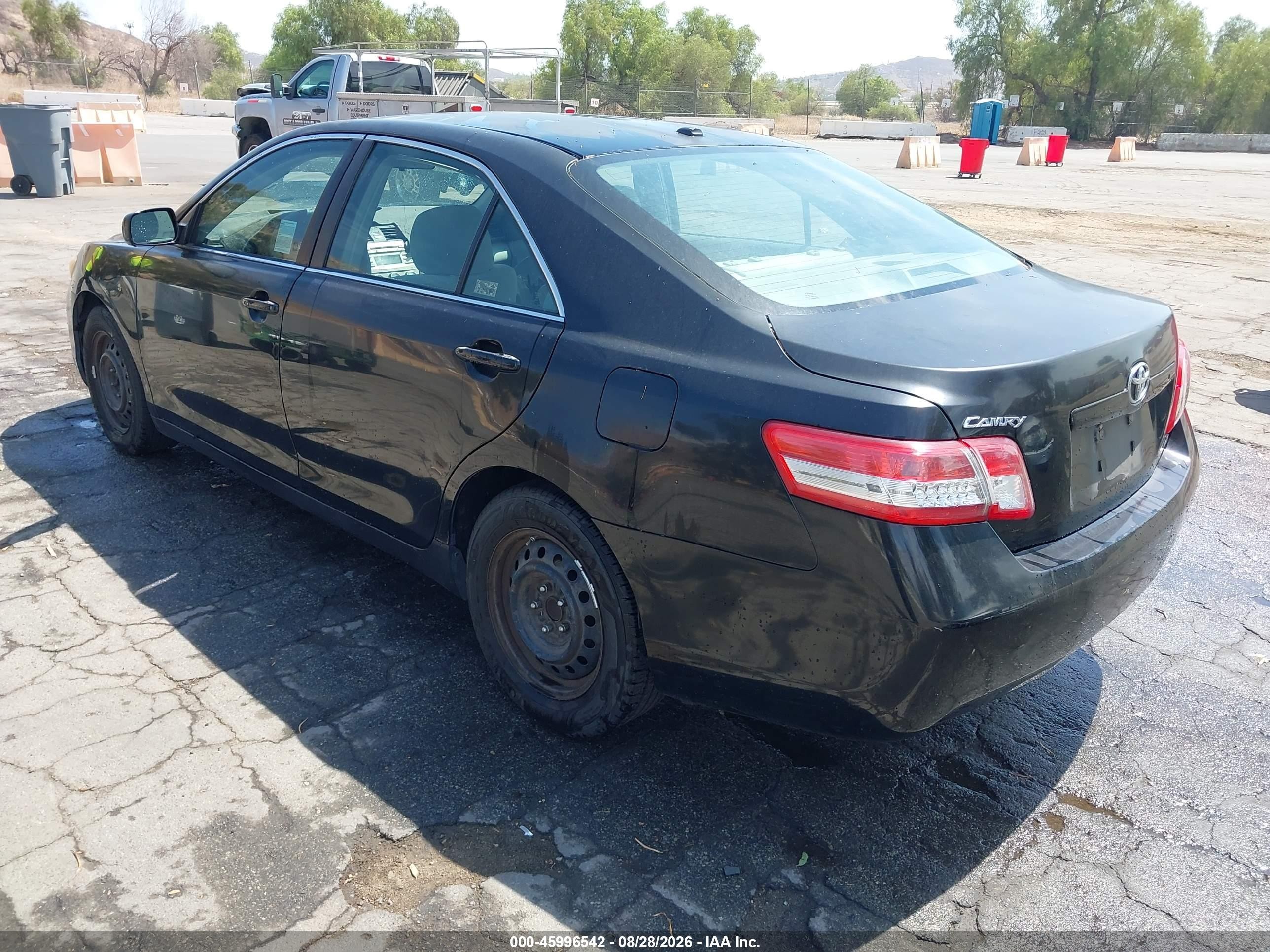 2010 Toyota Camry Le Black vin: 4T1BF3EK8AU533772