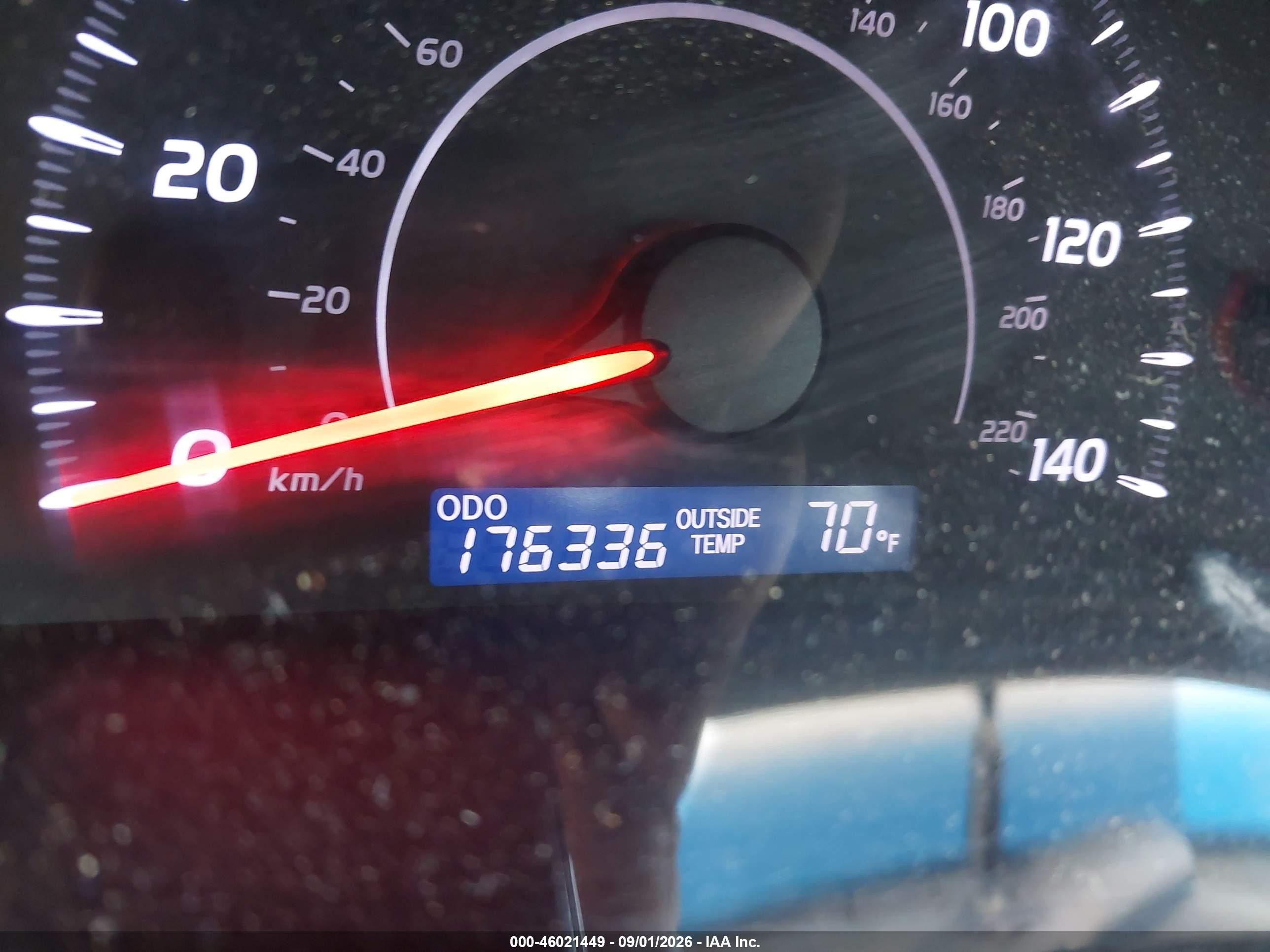 2010 Toyota Camry Le Белый vin: 4T1BF3EK8AU538471