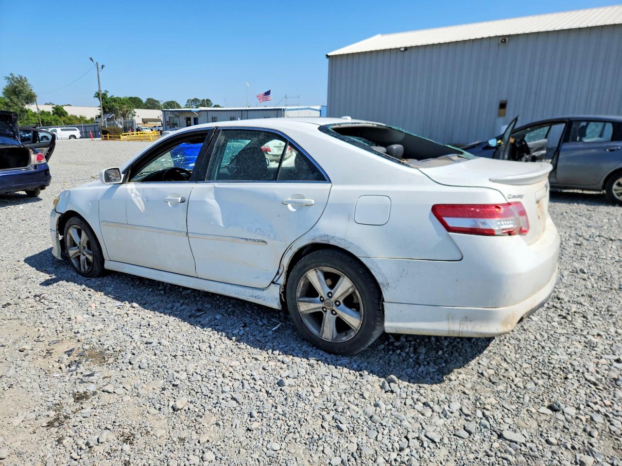 2010 Toyota Camry Se White vin: 4T1BF3EK8AU550216