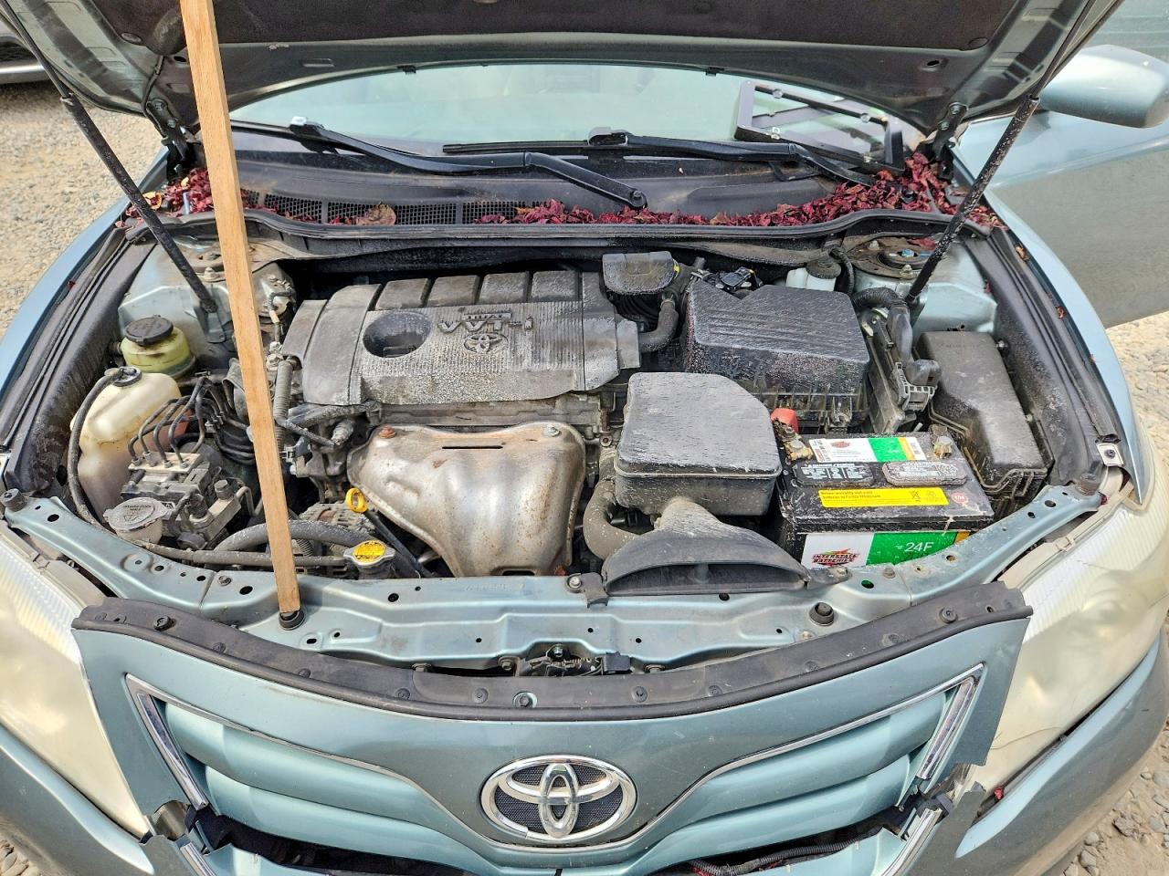 2010 Toyota Camry Le Blue vin: 4T1BF3EK8AU575813