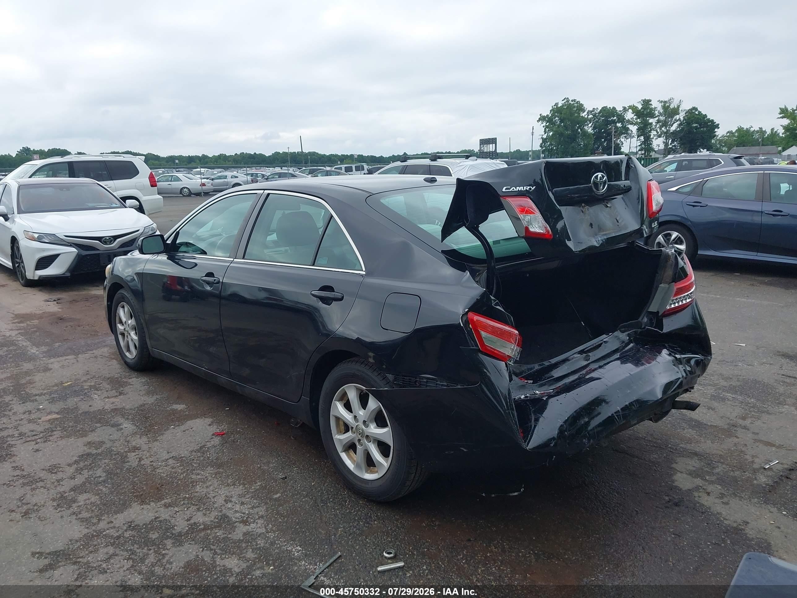 2011 Toyota Camry Le Black vin: 4T1BF3EK8BU118484