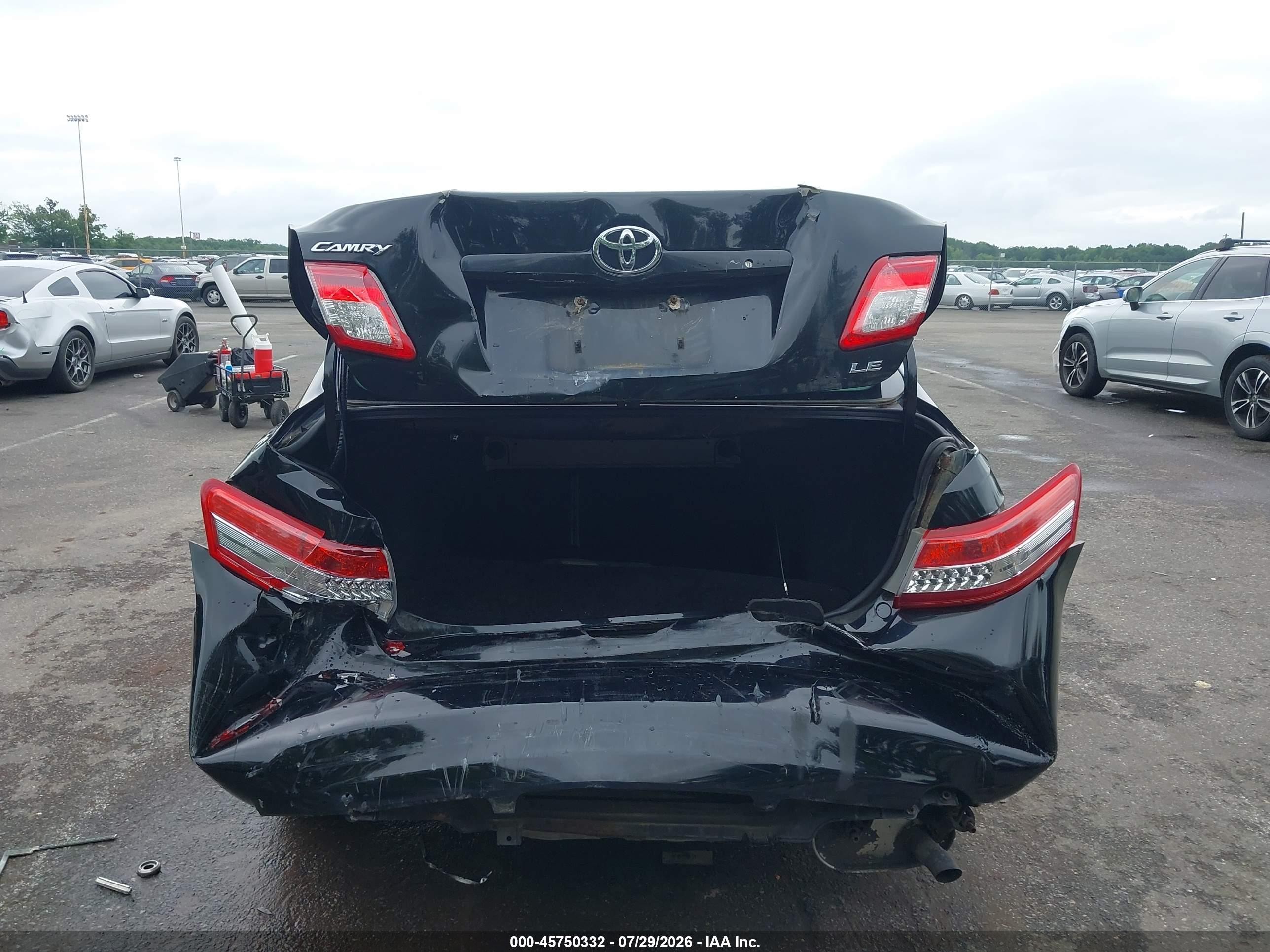 2011 Toyota Camry Le Black vin: 4T1BF3EK8BU118484