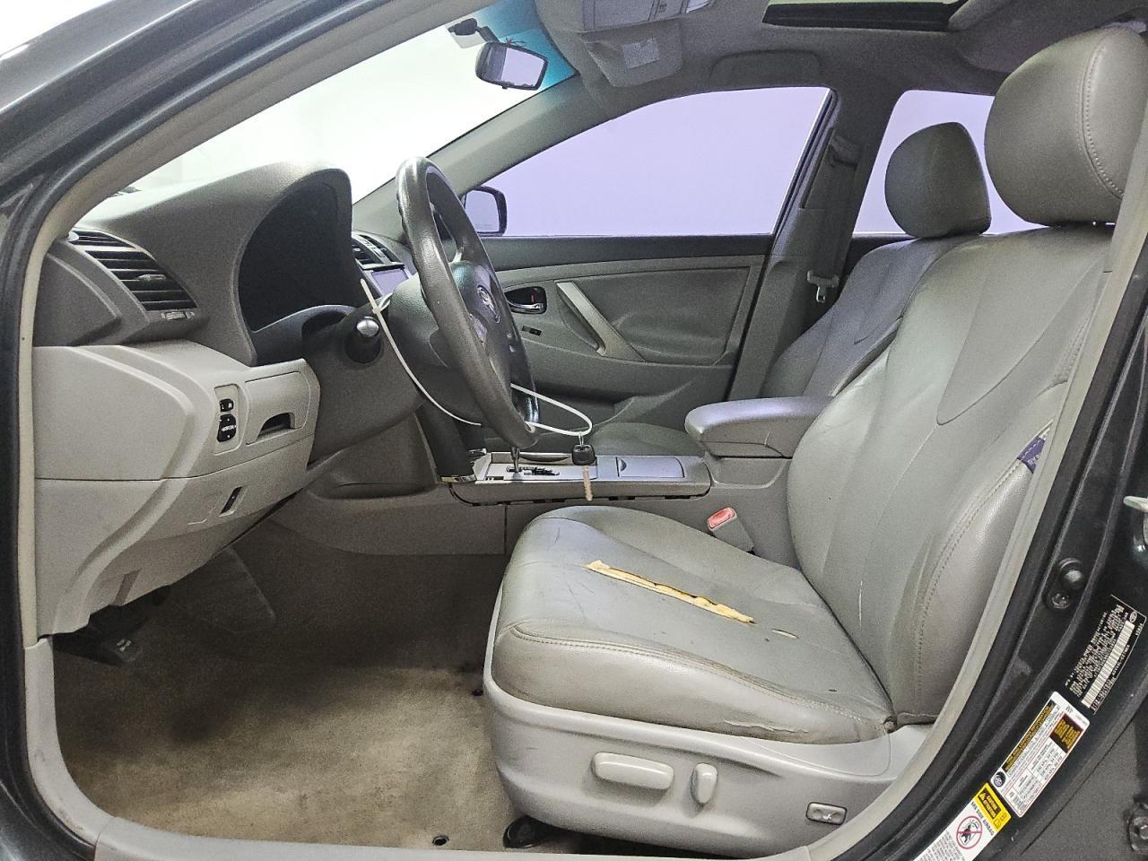 2011 Toyota Camry Le Charcoal vin: 4T1BF3EK8BU123894 Damage: Left Front Seat Cushion, Torn, > 12 Inches