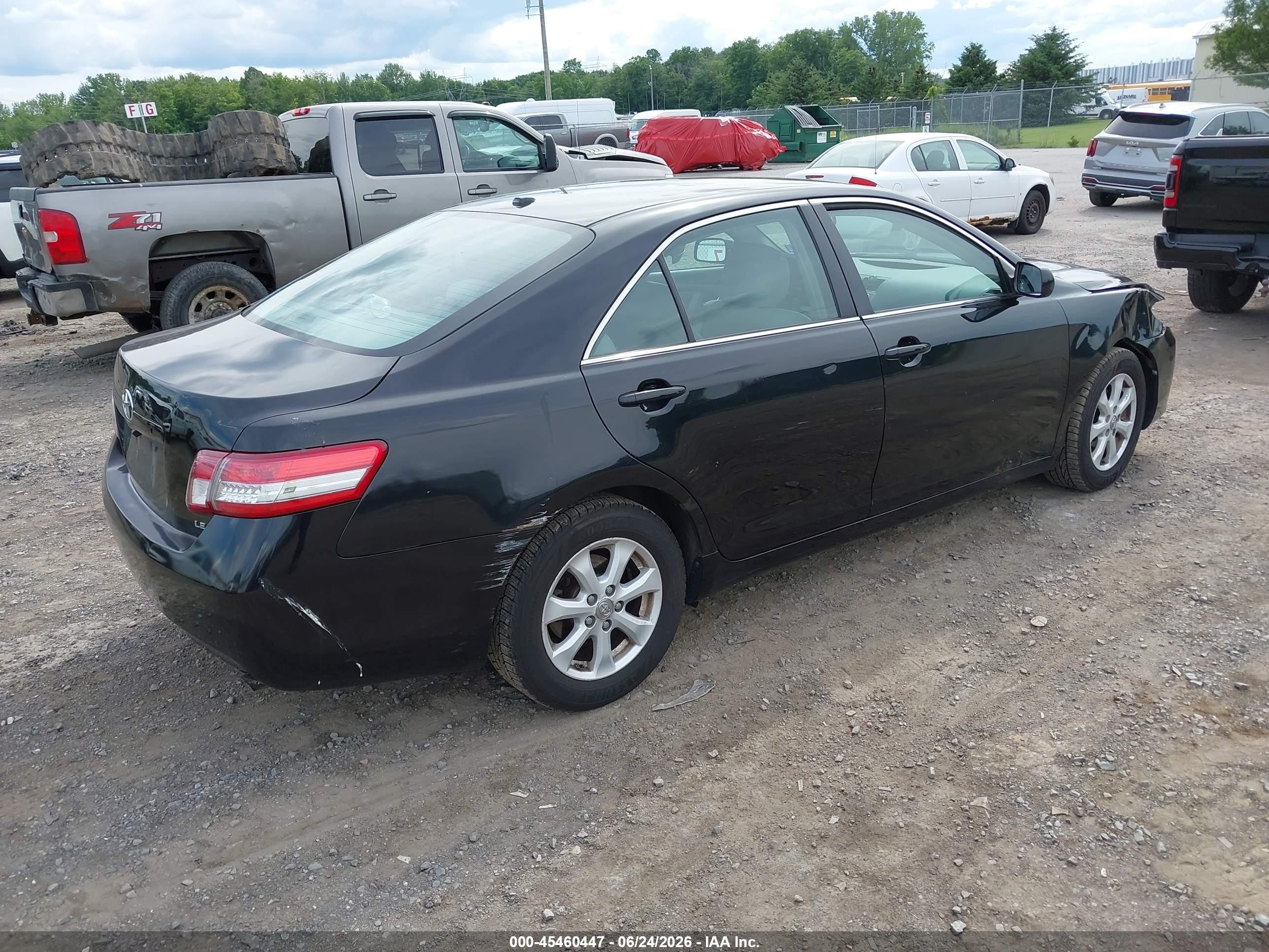 2011 Toyota Camry Le Black vin: 4T1BF3EK8BU131672