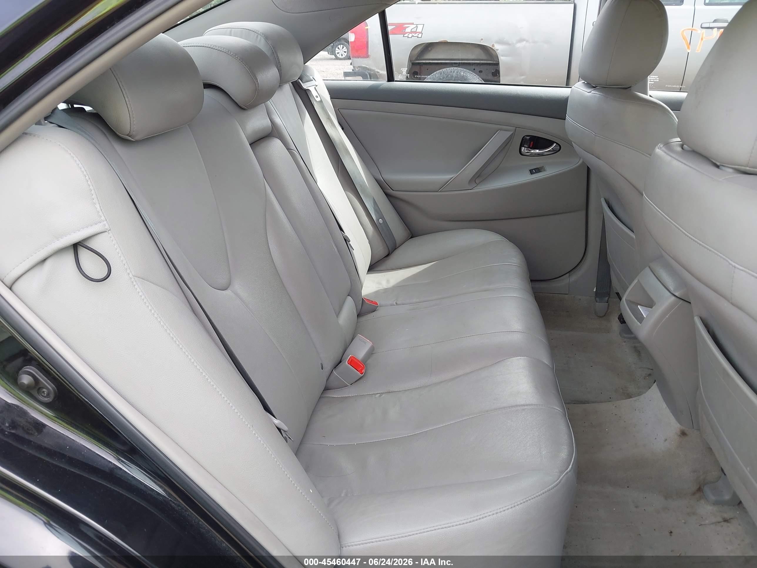 2011 Toyota Camry Le Black vin: 4T1BF3EK8BU131672