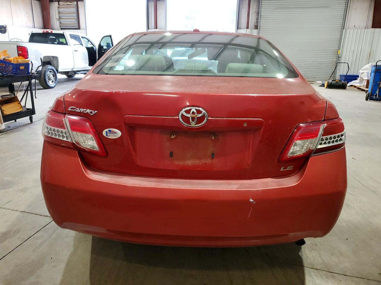 2011 Toyota Camry Le Maroon vin: 4T1BF3EK8BU141635