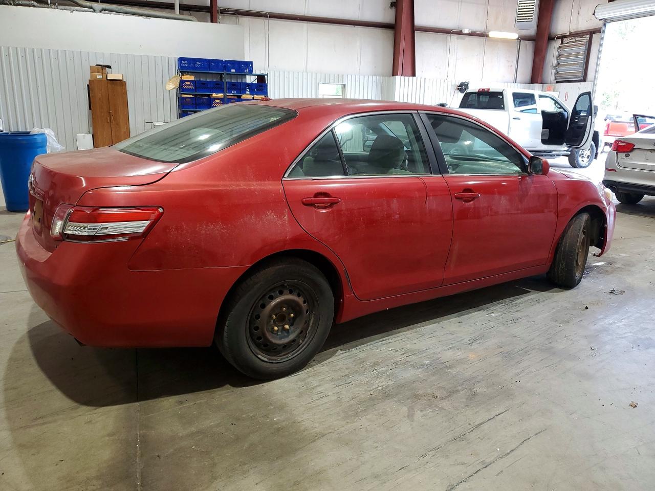2011 Toyota Camry Le Maroon vin: 4T1BF3EK8BU141635