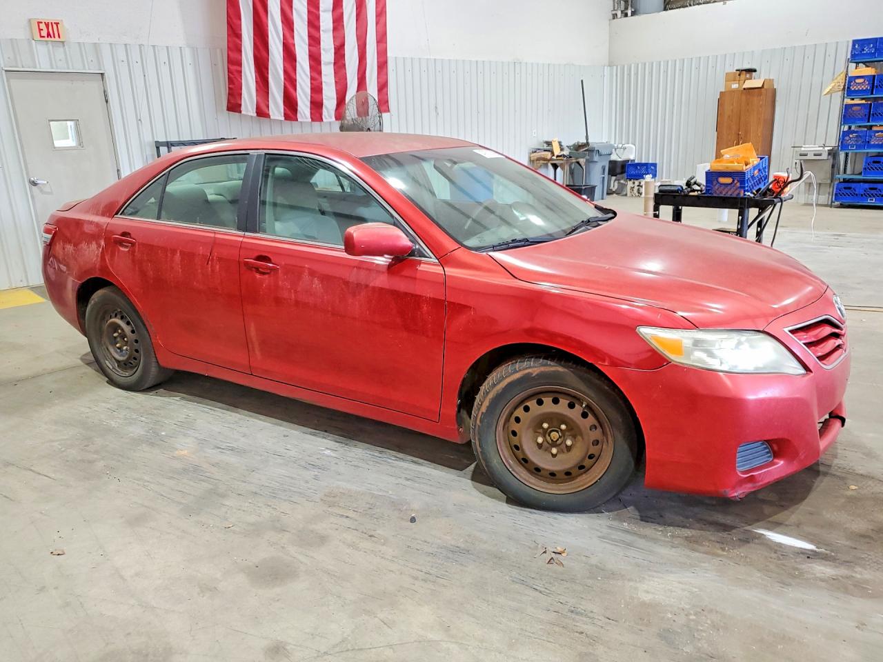 2011 Toyota Camry Le Maroon vin: 4T1BF3EK8BU141635