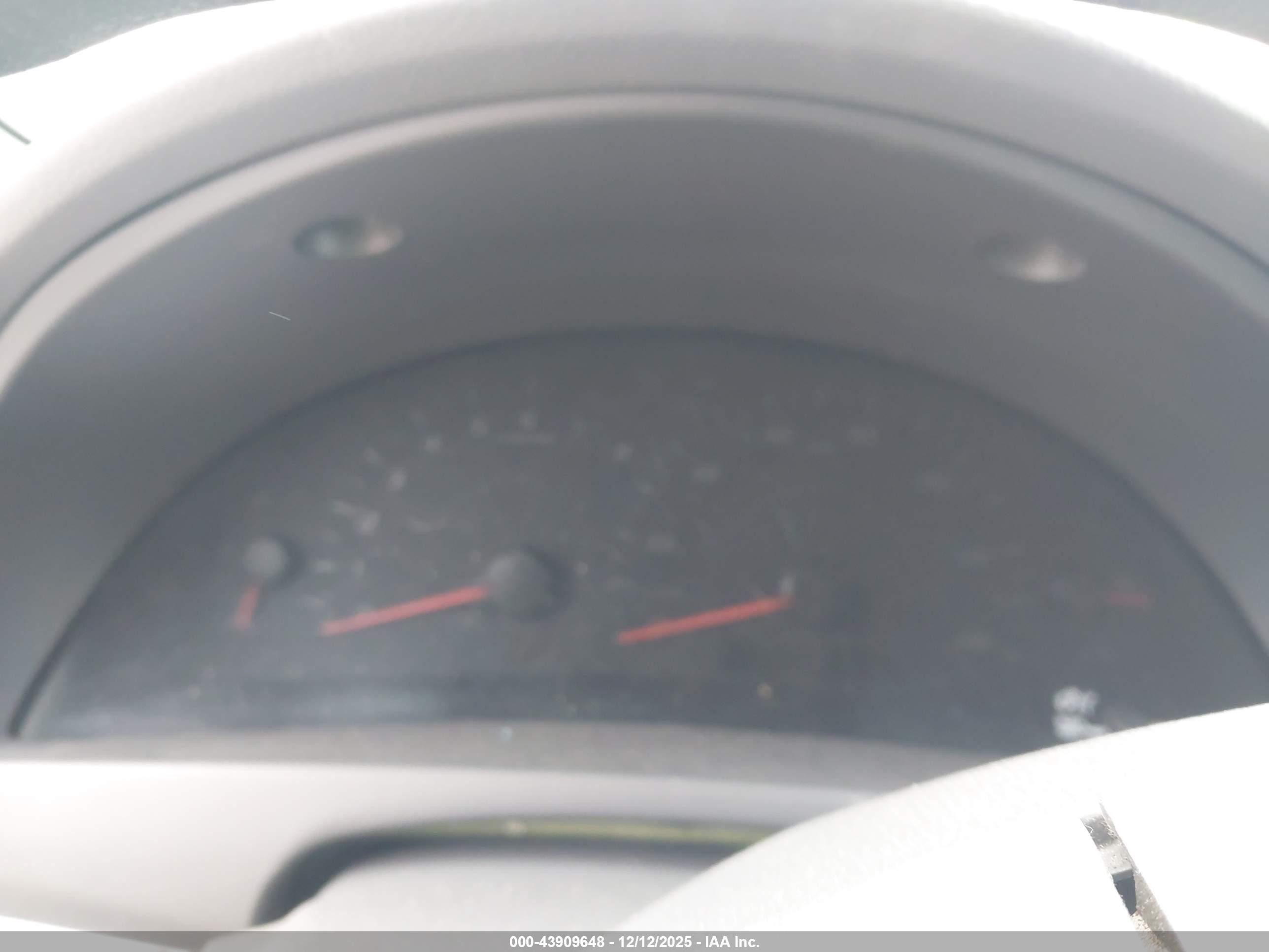 2011 Toyota Camry Le Серебряный vin: 4T1BF3EK8BU163781