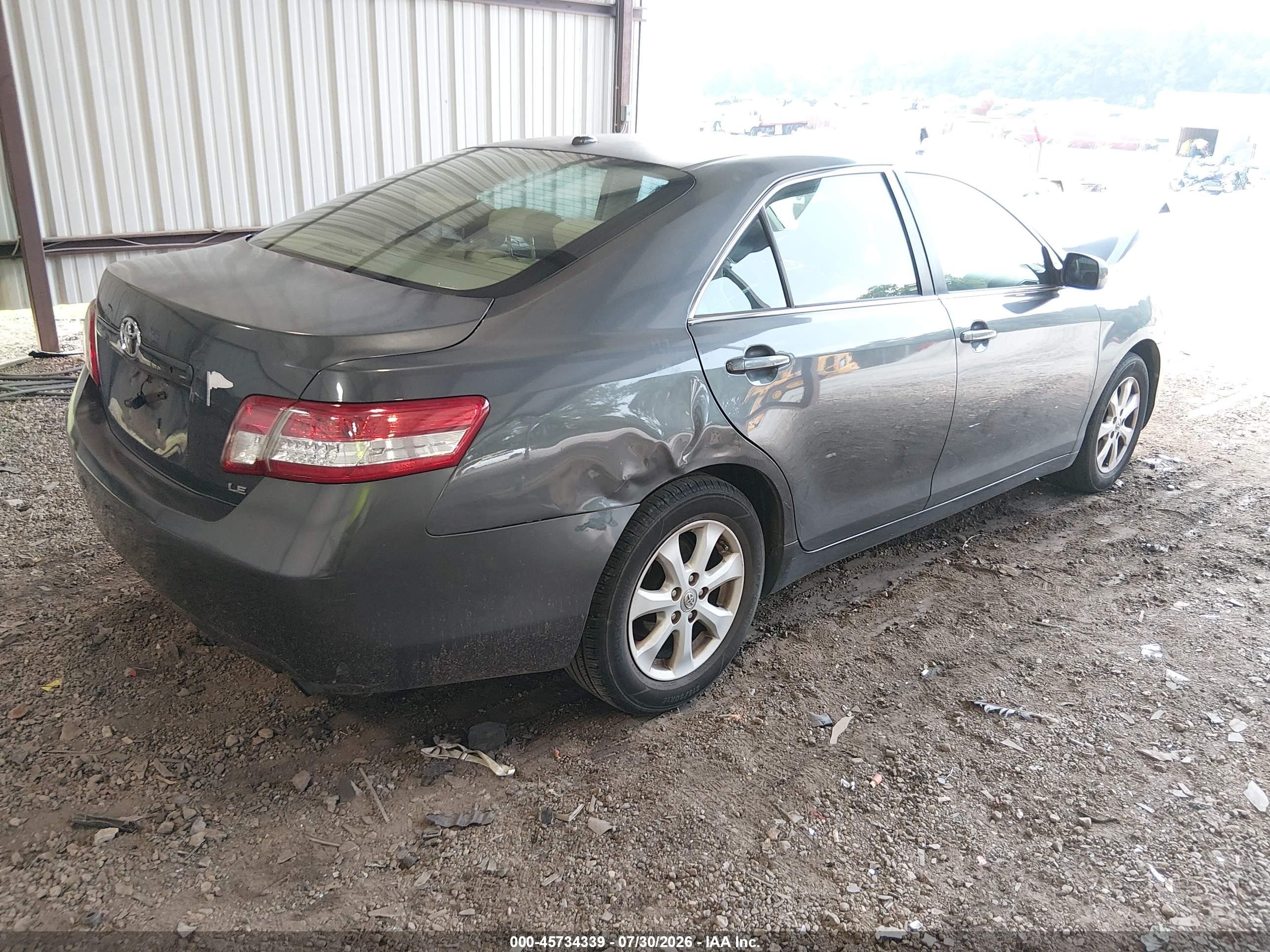 2011 Toyota Camry Le Серый vin: 4T1BF3EK8BU172206