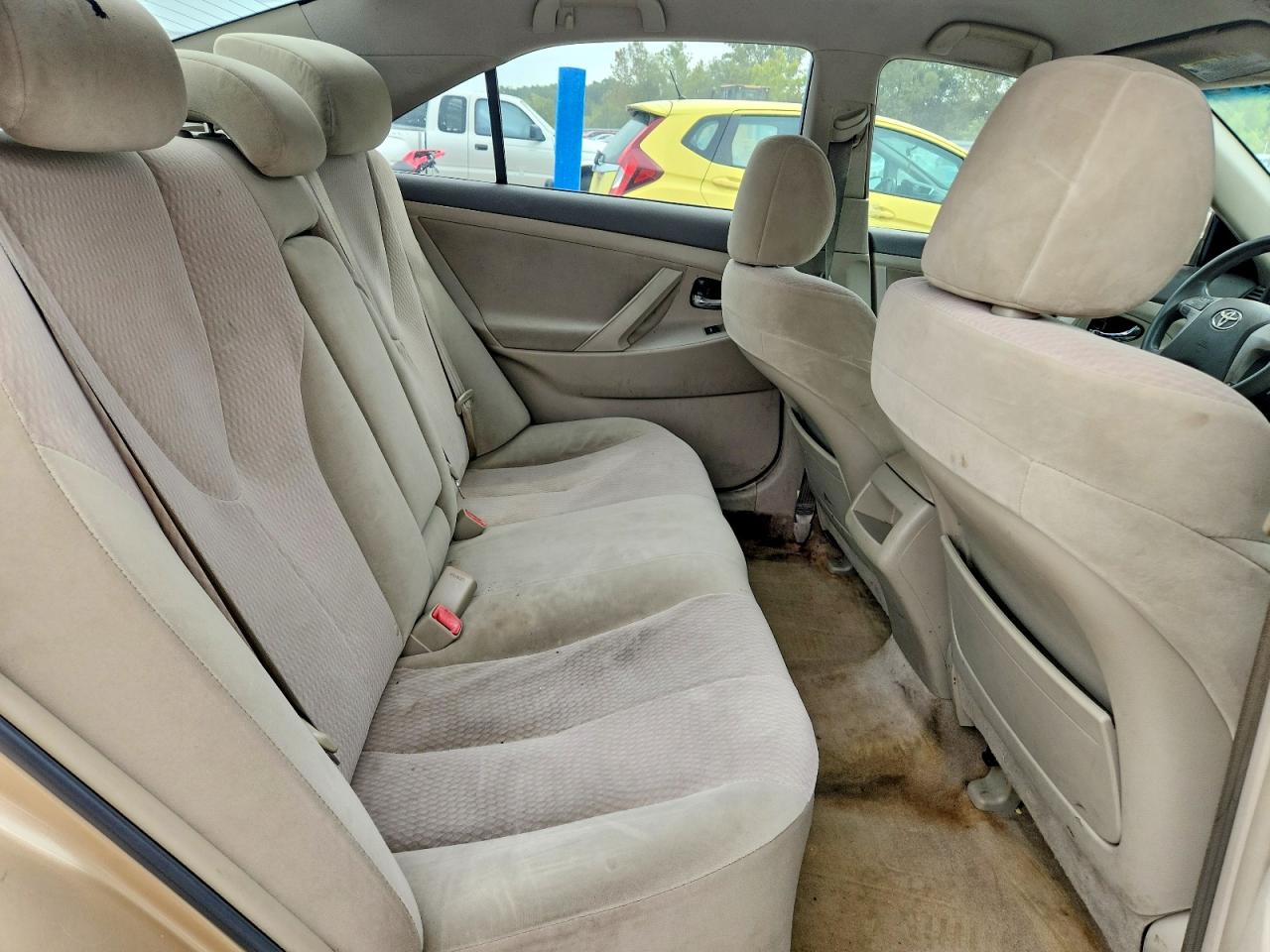 2011 Toyota Camry Le Золотой vin: 4T1BF3EK8BU176014