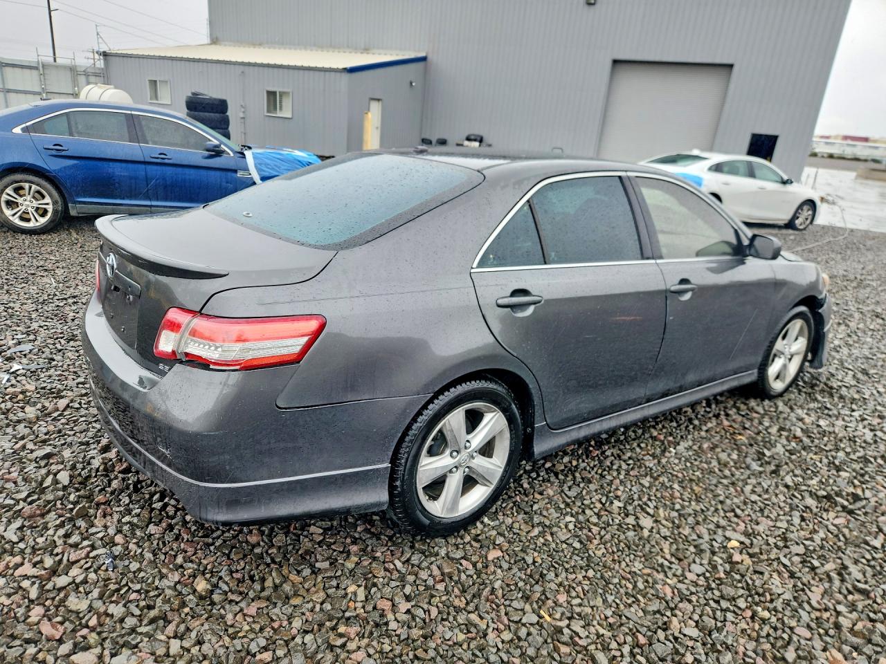 2011 Toyota Camry Se Gray vin: 4T1BF3EK8BU204216