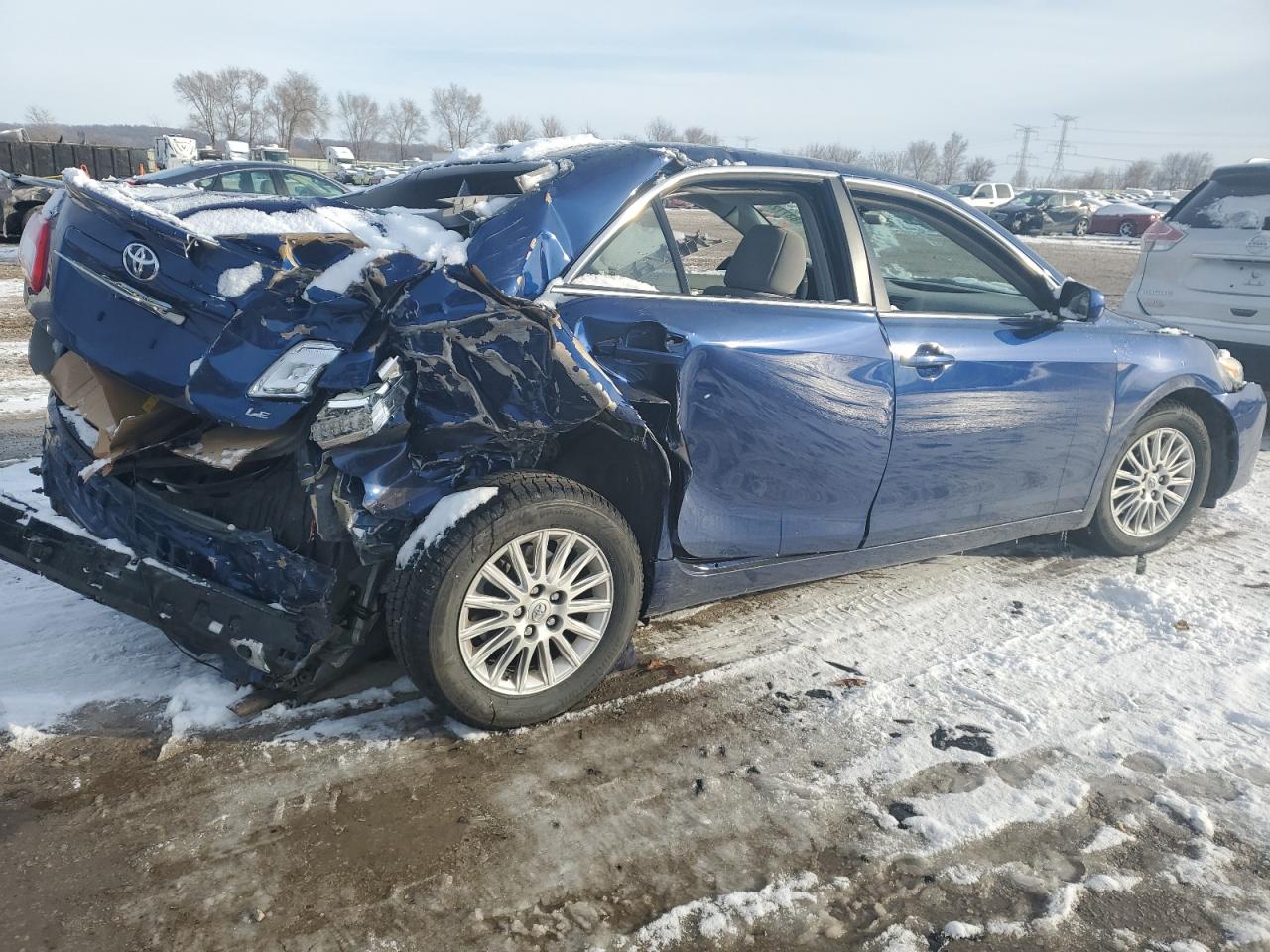 2011 Toyota Camry Base Blue vin: 4T1BF3EK8BU585307