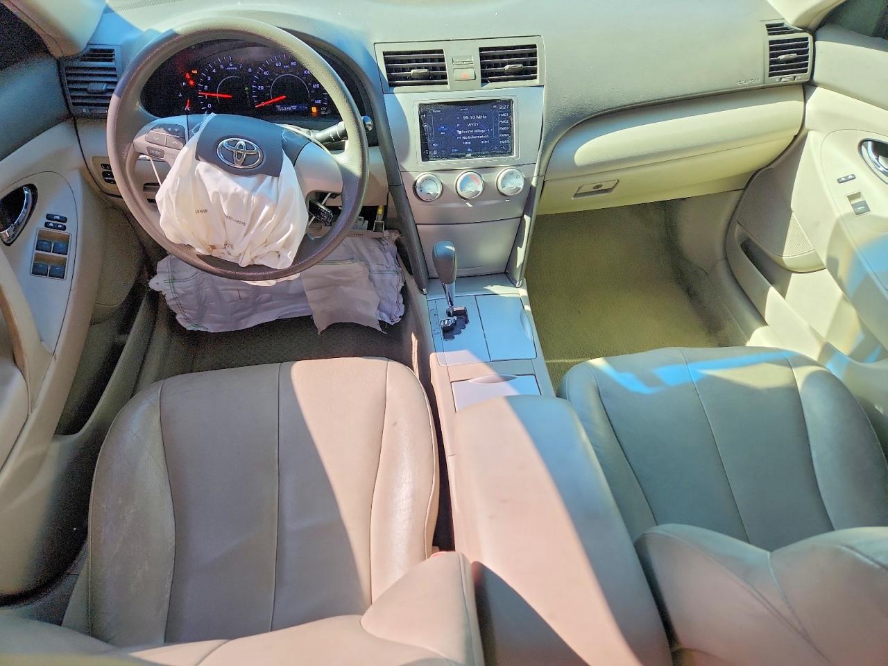 2011 Toyota Camry Le Blue vin: 4T1BF3EK8BU591043
