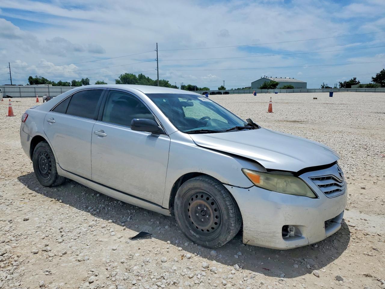 2011 Toyota Camry Base Серебряный vin: 4T1BF3EK8BU612943