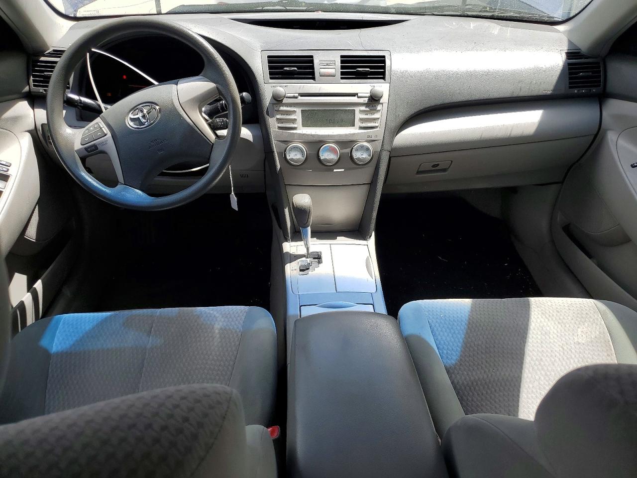2011 Toyota Camry Le Blue vin: 4T1BF3EK8BU618631