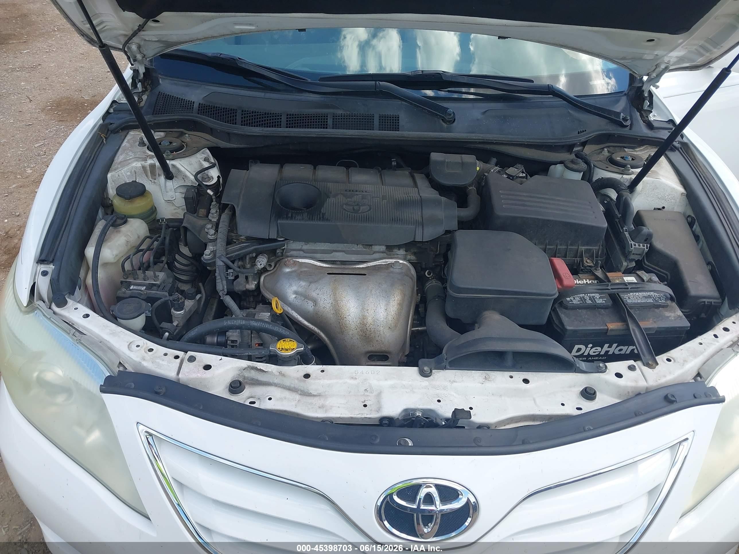 2011 Toyota Camry Le White vin: 4T1BF3EK8BU649247