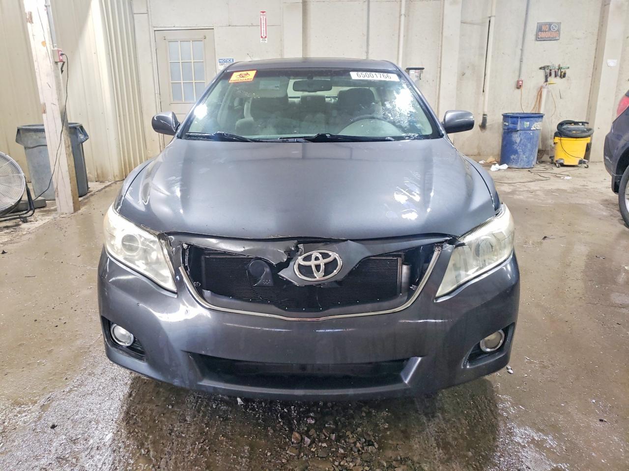 2011 Toyota Camry Xle Gray vin: 4T1BF3EK8BU663598