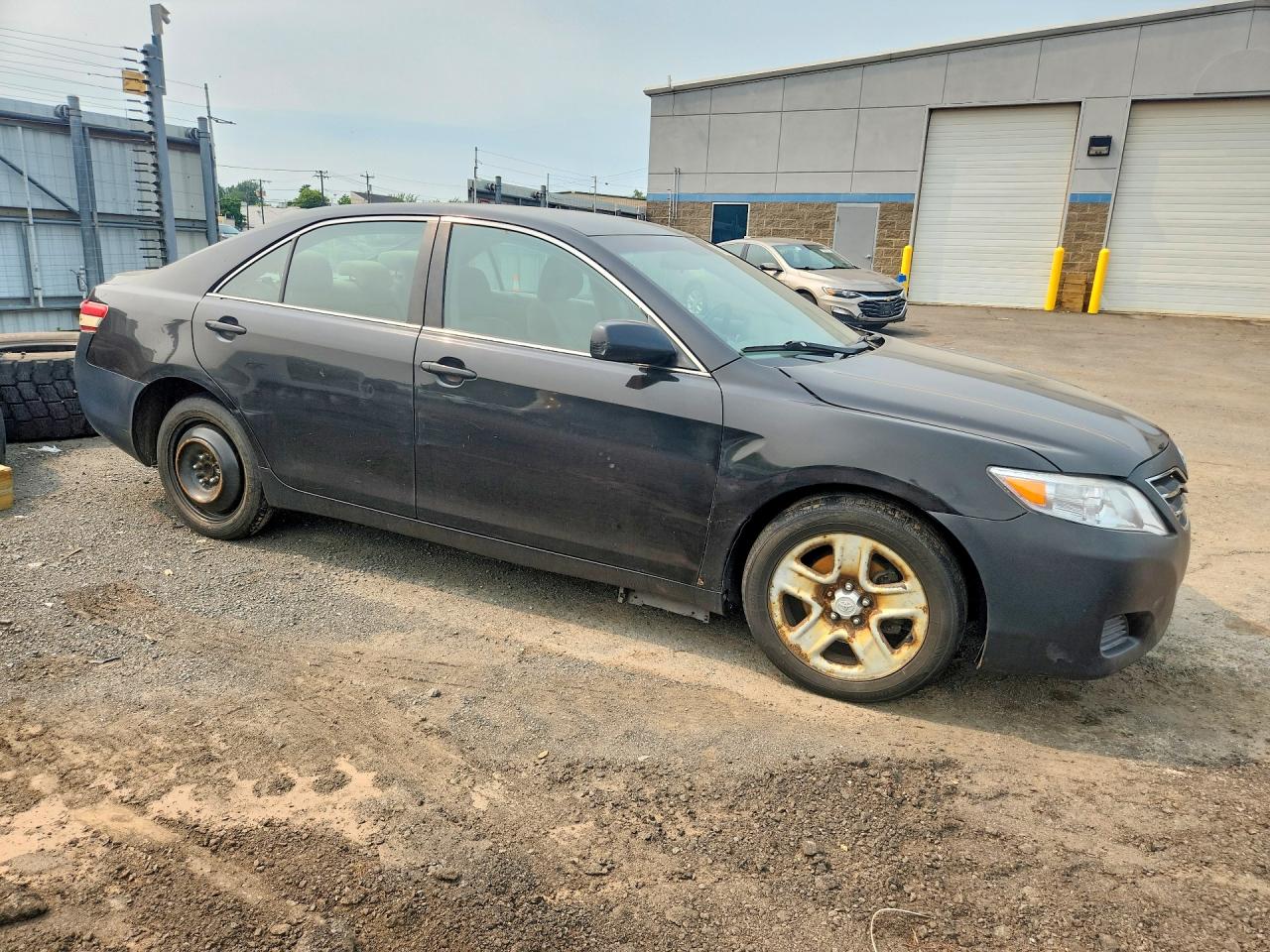 2011 Toyota Camry Le Black vin: 4T1BF3EK8BU674598