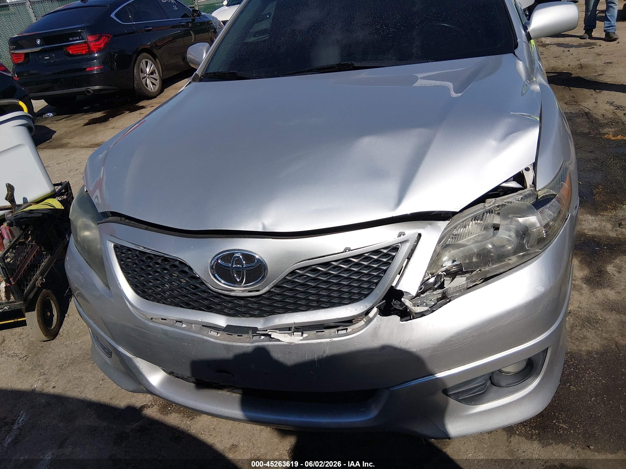 2011 Toyota Camry Se Silver vin: 4T1BF3EK8BU674911