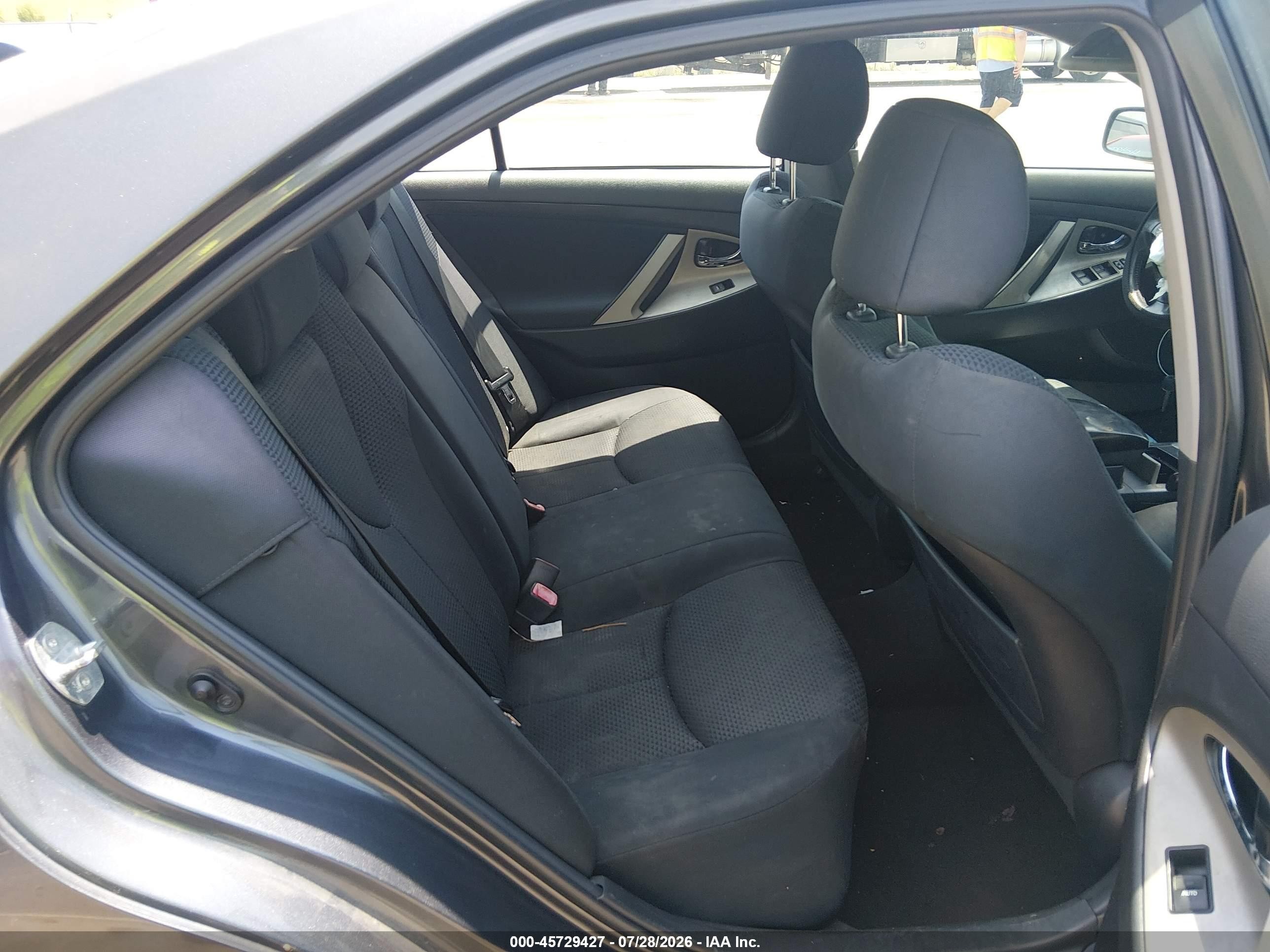 2011 Toyota Camry Se Gray vin: 4T1BF3EK8BU678876