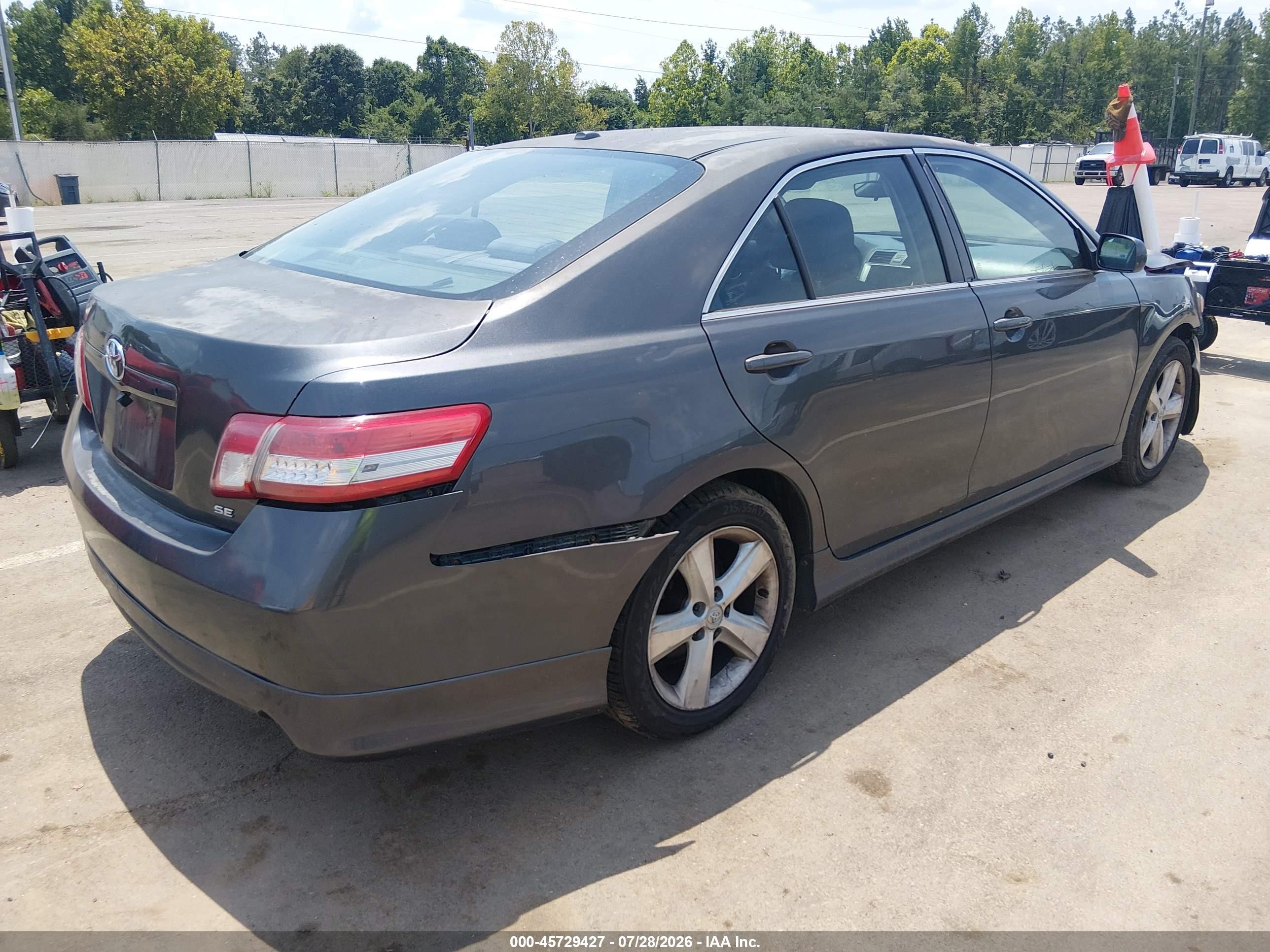 2011 Toyota Camry Se Gray vin: 4T1BF3EK8BU678876