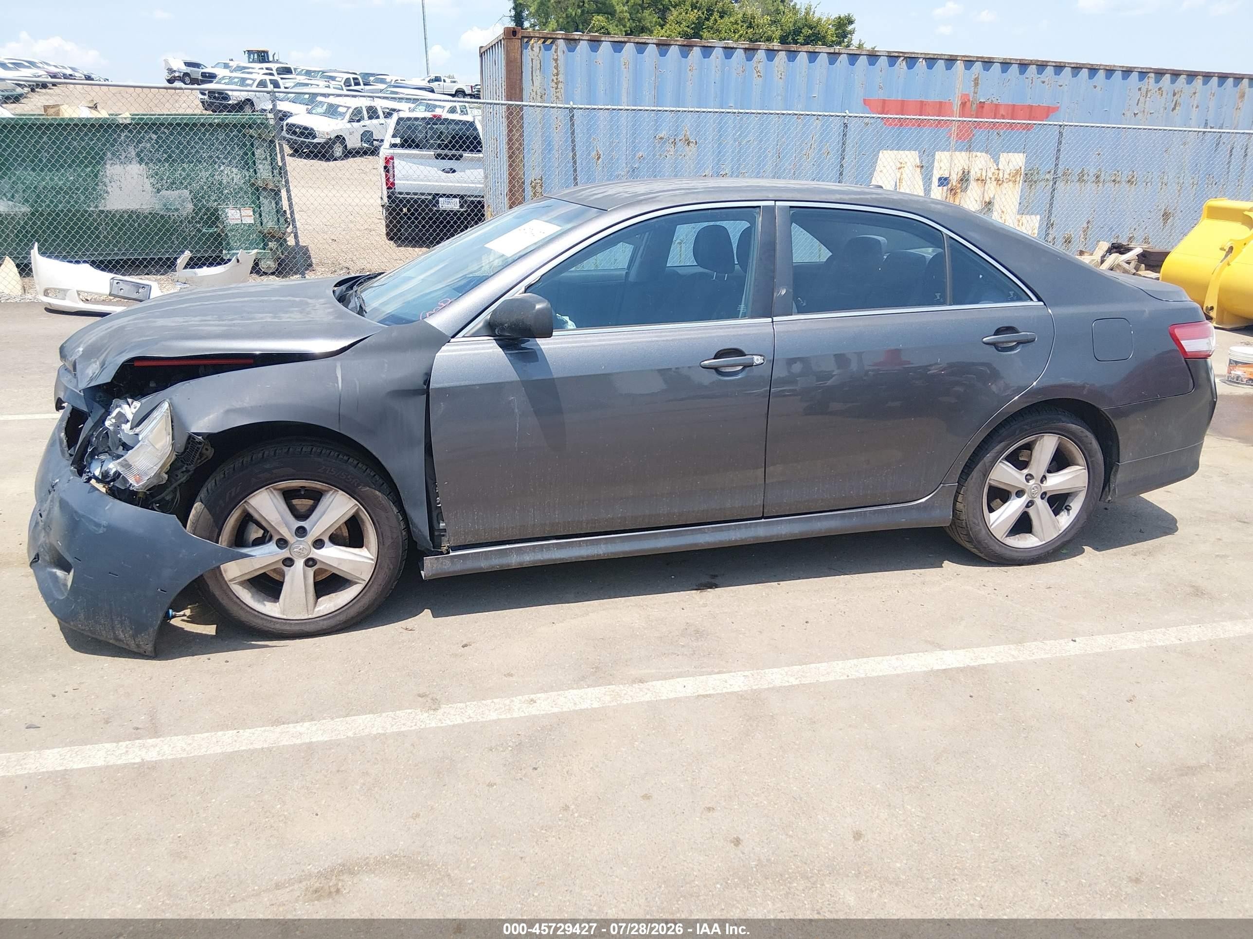 2011 Toyota Camry Se Gray vin: 4T1BF3EK8BU678876