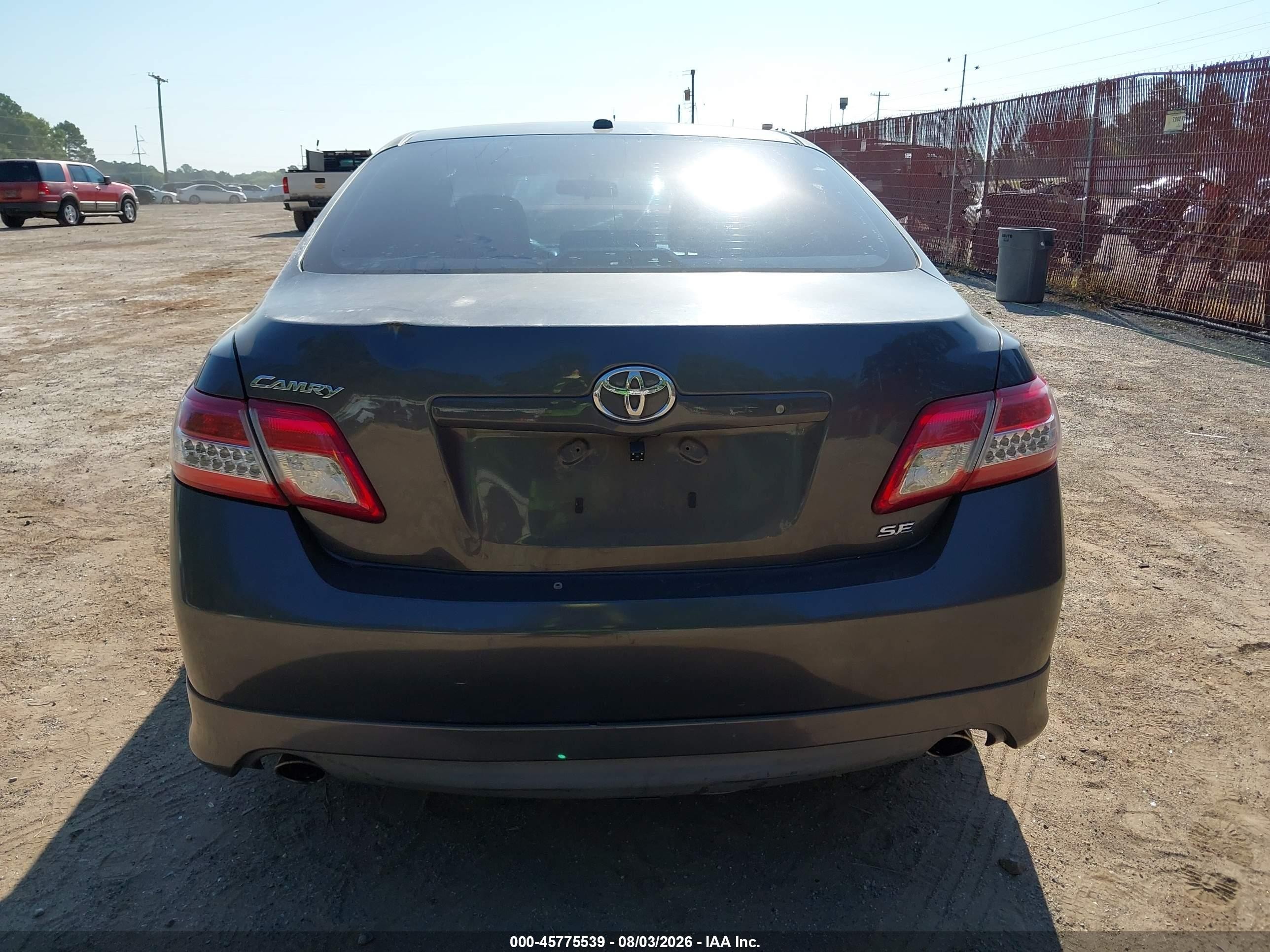 2011 Toyota Camry Se Black vin: 4T1BF3EK8BU681180