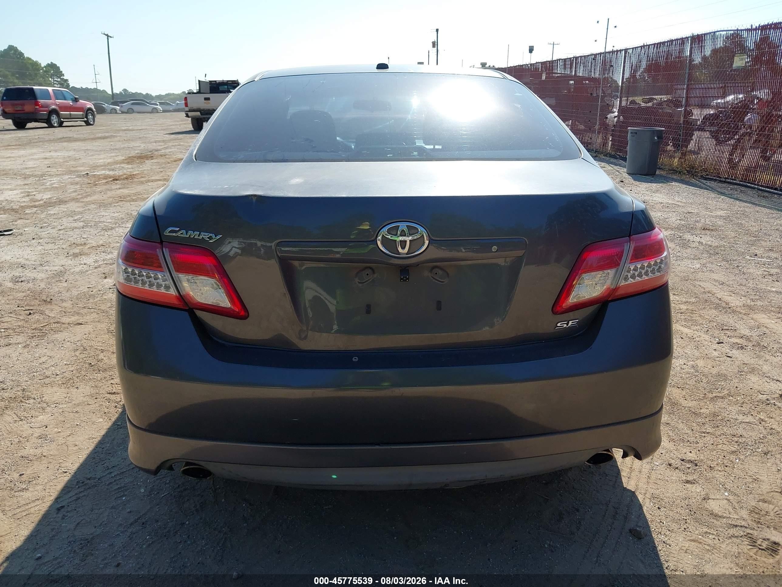 2011 Toyota Camry Se Black vin: 4T1BF3EK8BU681180