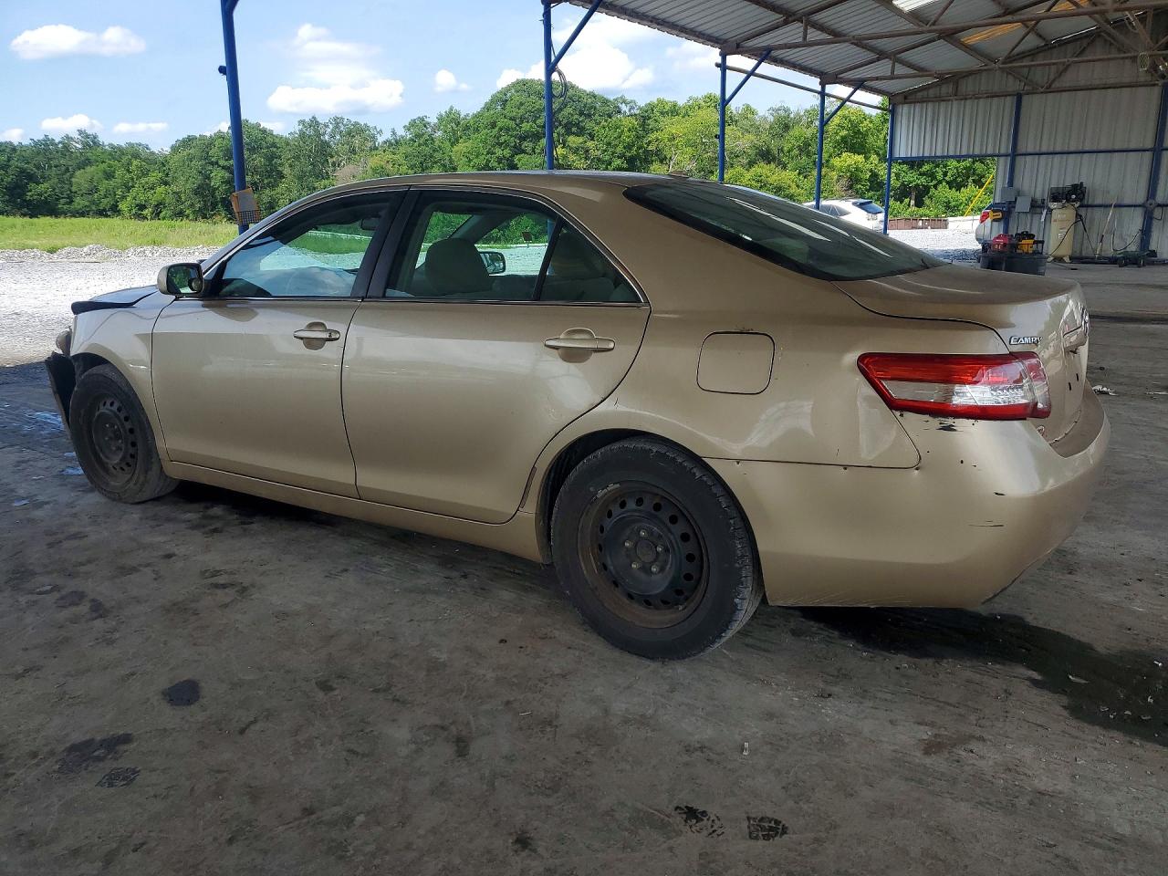 2011 Toyota Camry Base Gold vin: 4T1BF3EK8BU697377