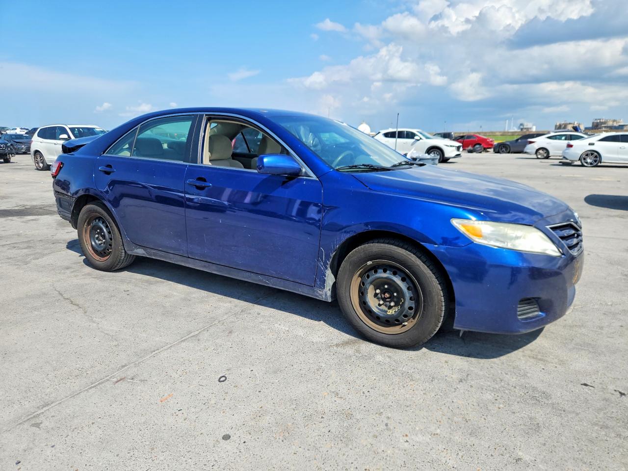 2011 Toyota Camry Le Blue vin: 4T1BF3EK8BU704733