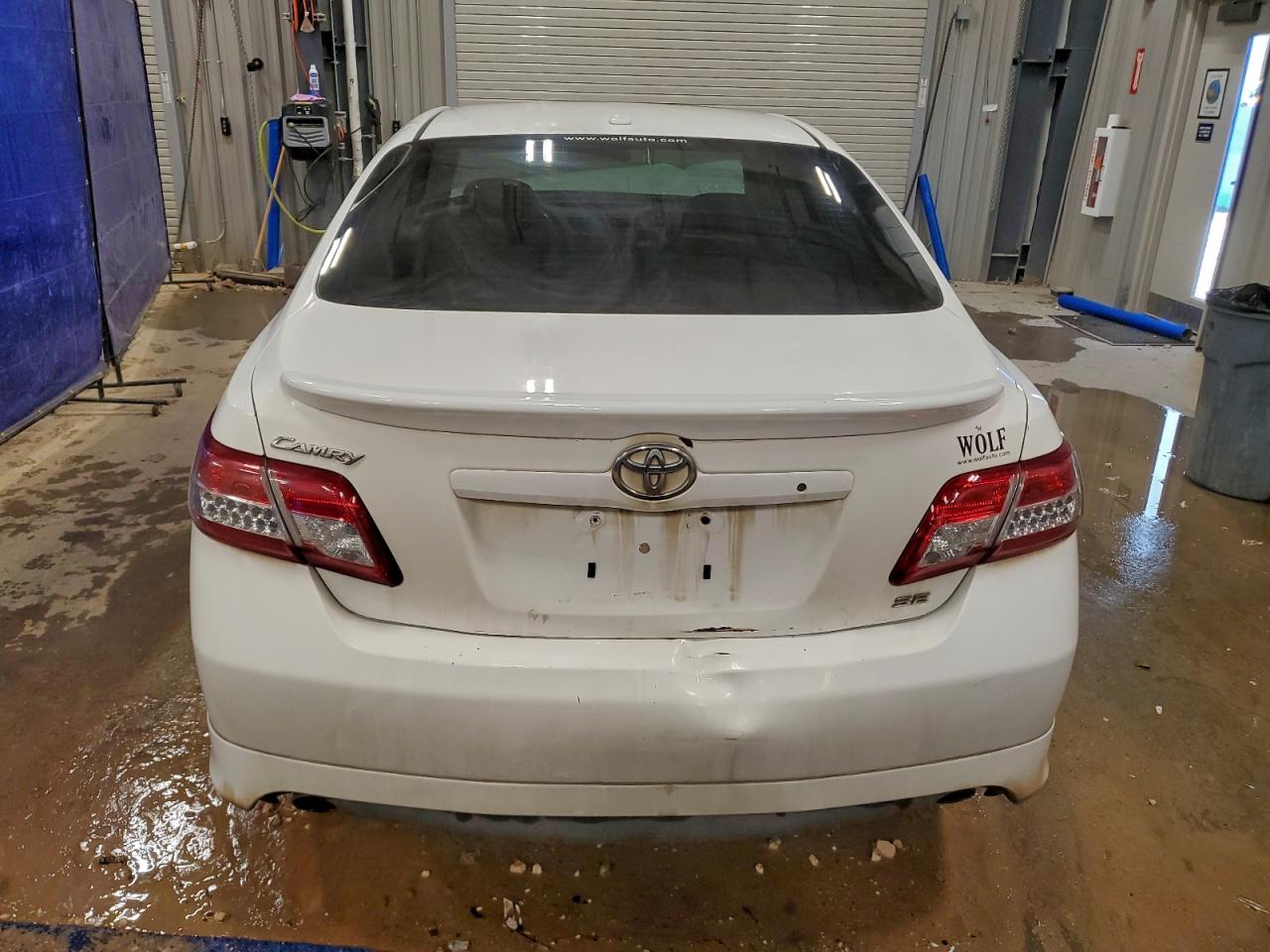 2011 Toyota Camry Base White vin: 4T1BF3EK8BU706174