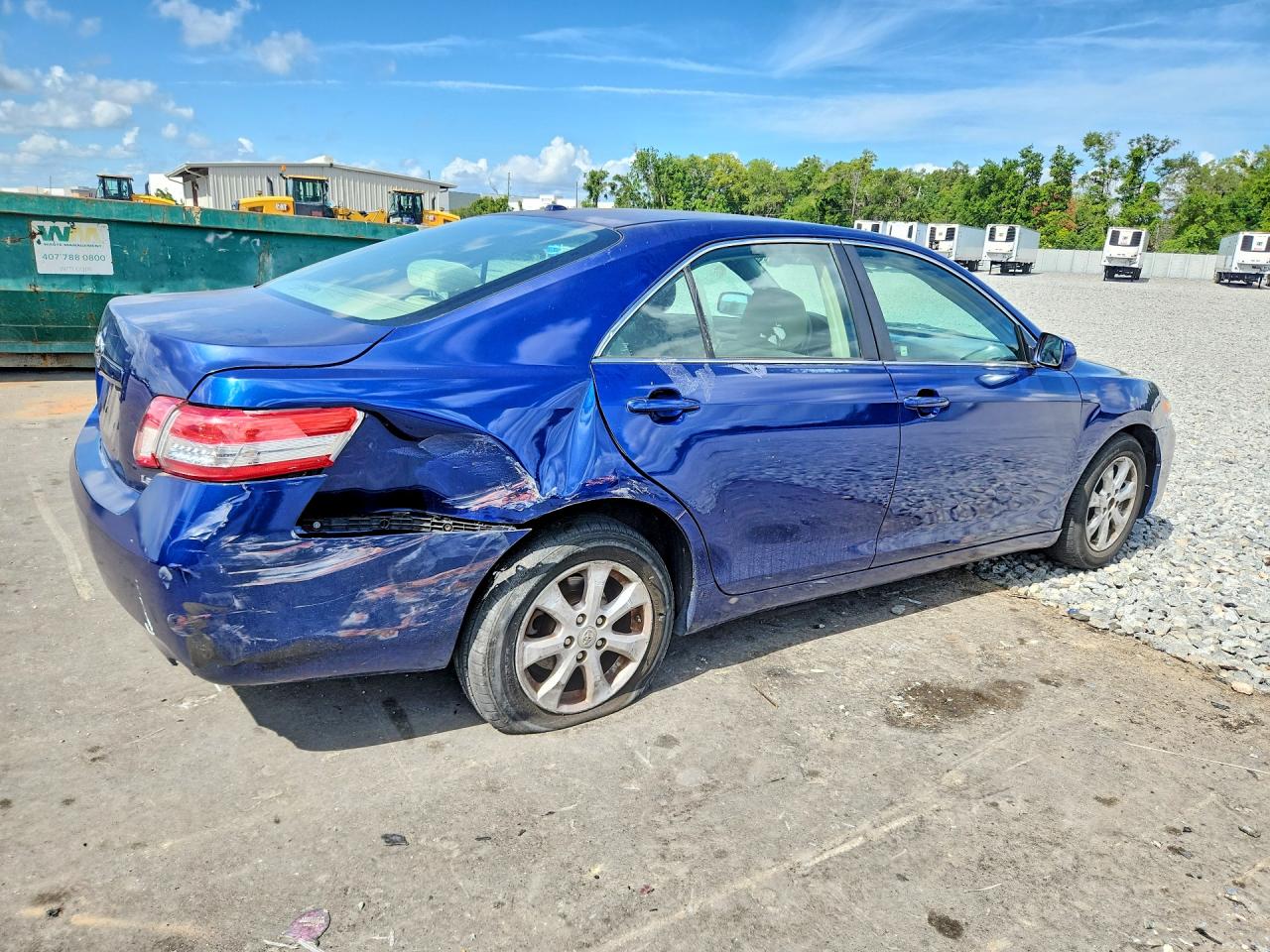 2011 Toyota Camry Le Blue vin: 4T1BF3EK8BU708510