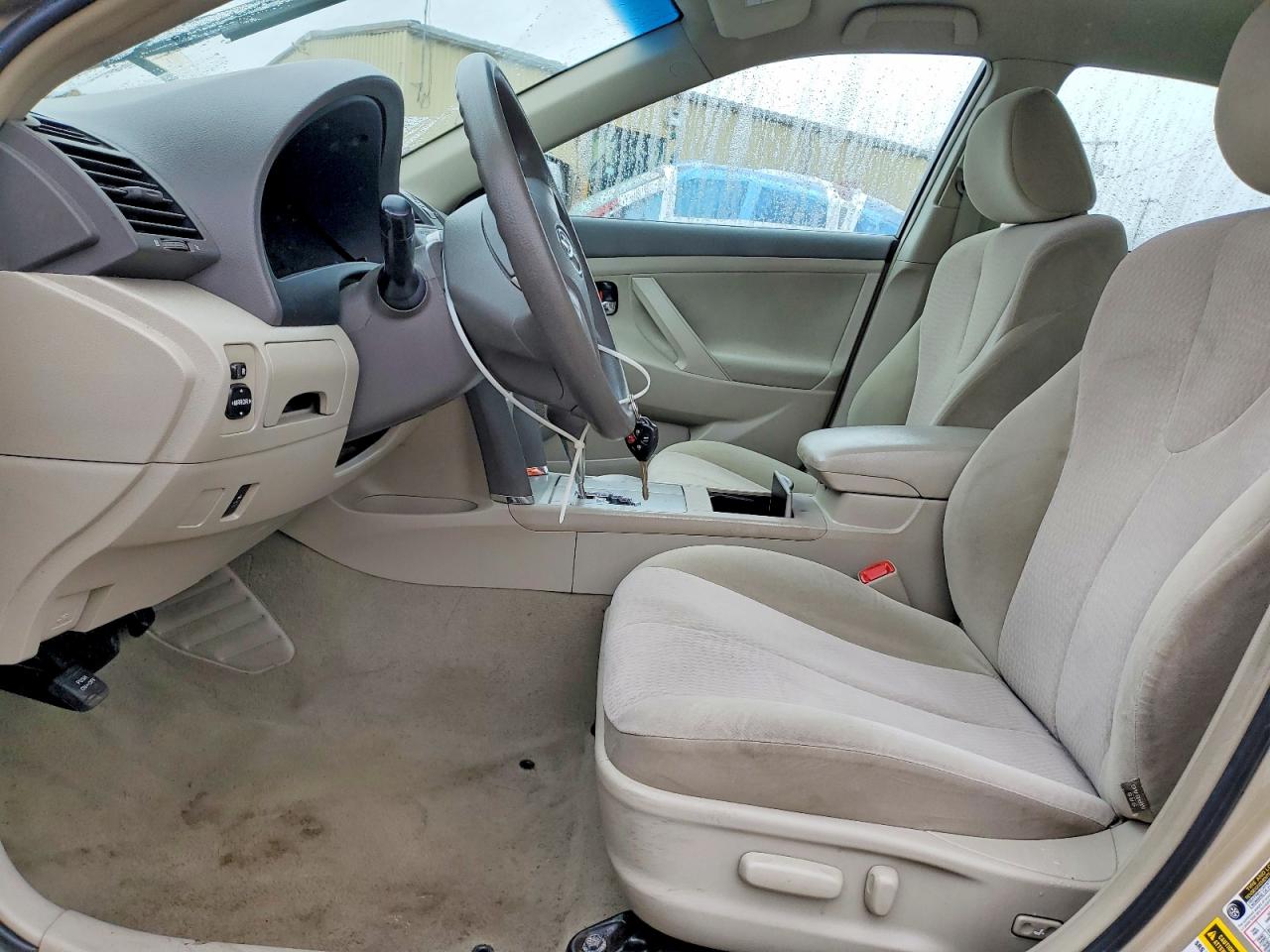 2011 Toyota Camry Le Золотой vin: 4T1BF3EK8BU714694