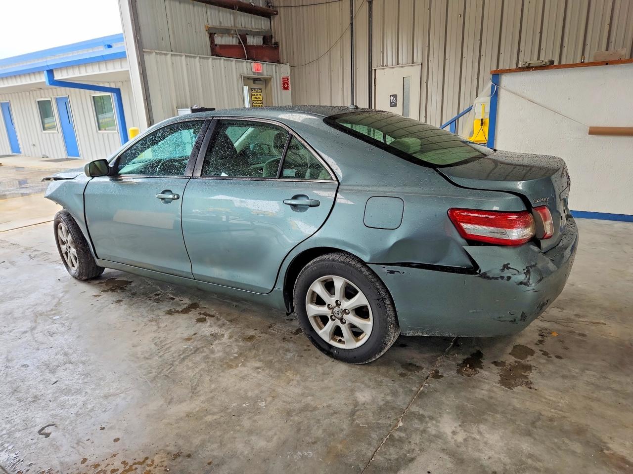2011 Toyota Camry Le Бирюзовый vin: 4T1BF3EK8BU726599