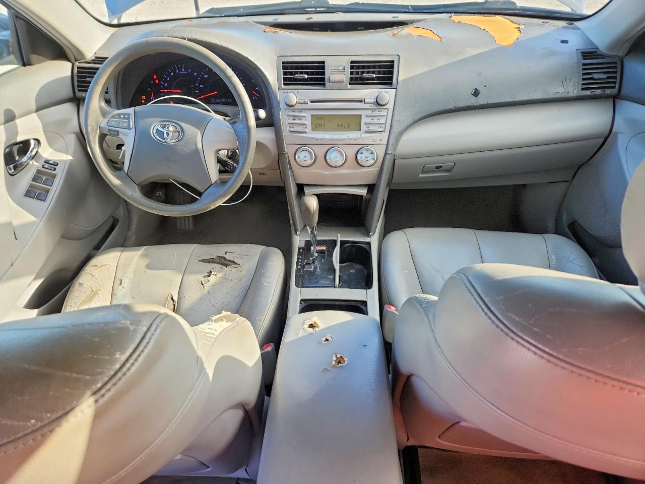 2011 Toyota Camry Le Серый vin: 4T1BF3EK8BU727610