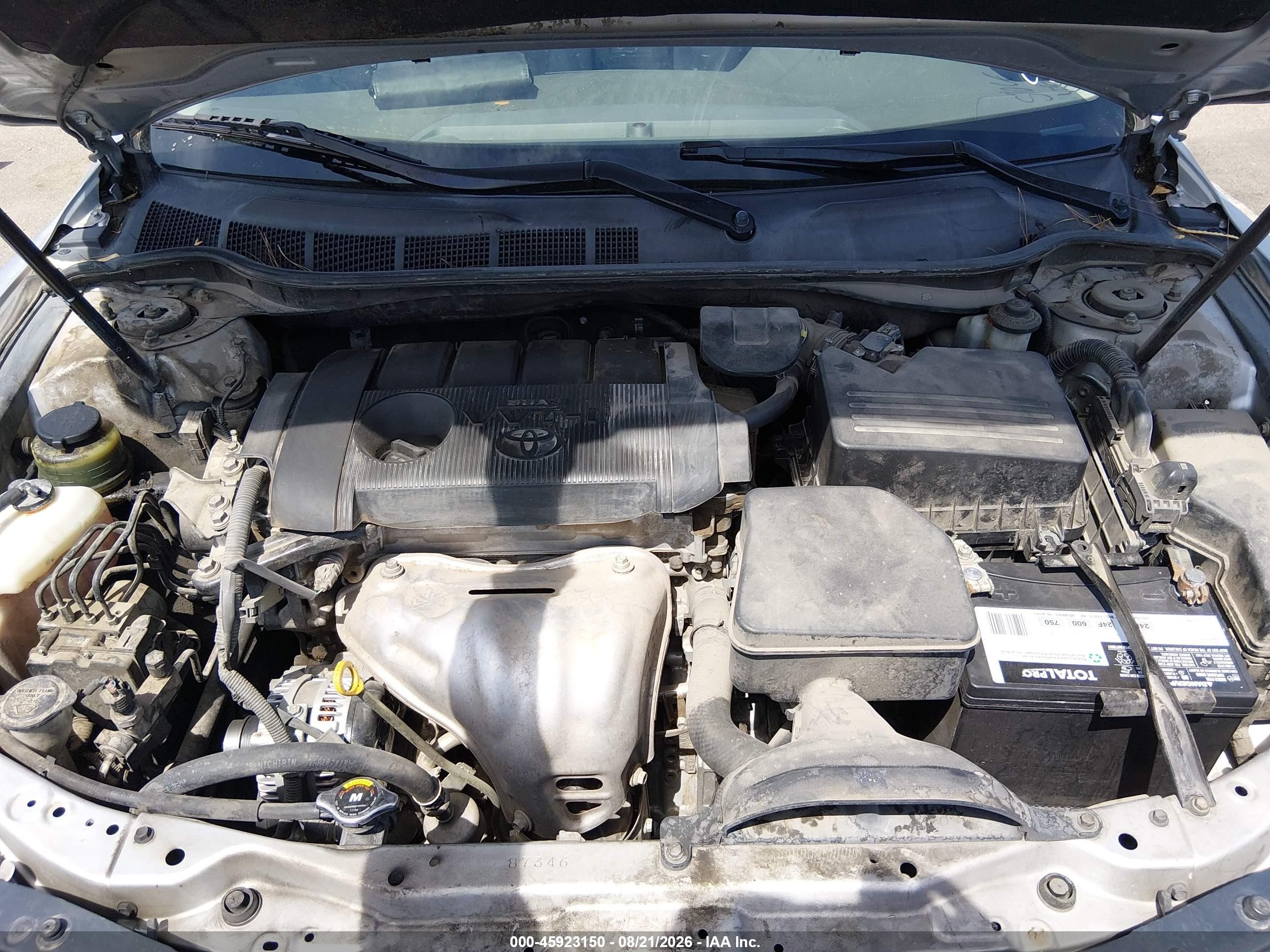 2011 Toyota Camry   Silver vin: 4T1BF3EK8BU735321