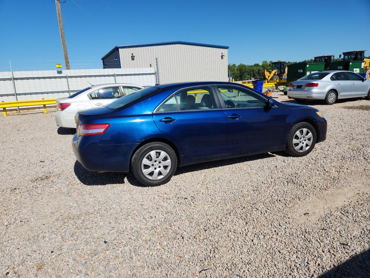 2011 Toyota Camry Le Blue vin: 4T1BF3EK8BU740289