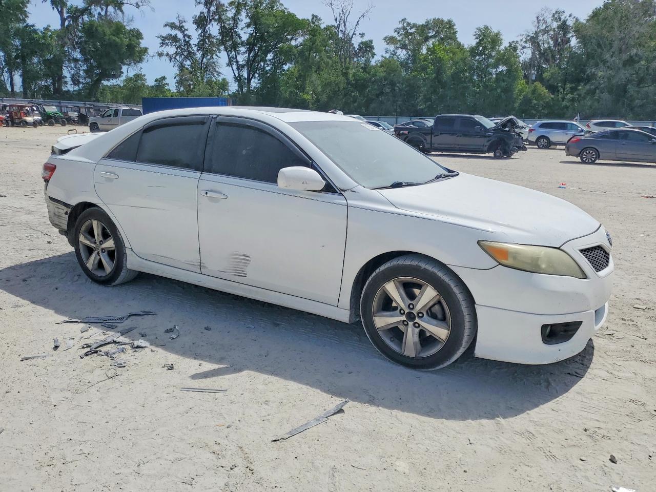 2011 Toyota Camry Se White vin: 4T1BF3EK8BU744441