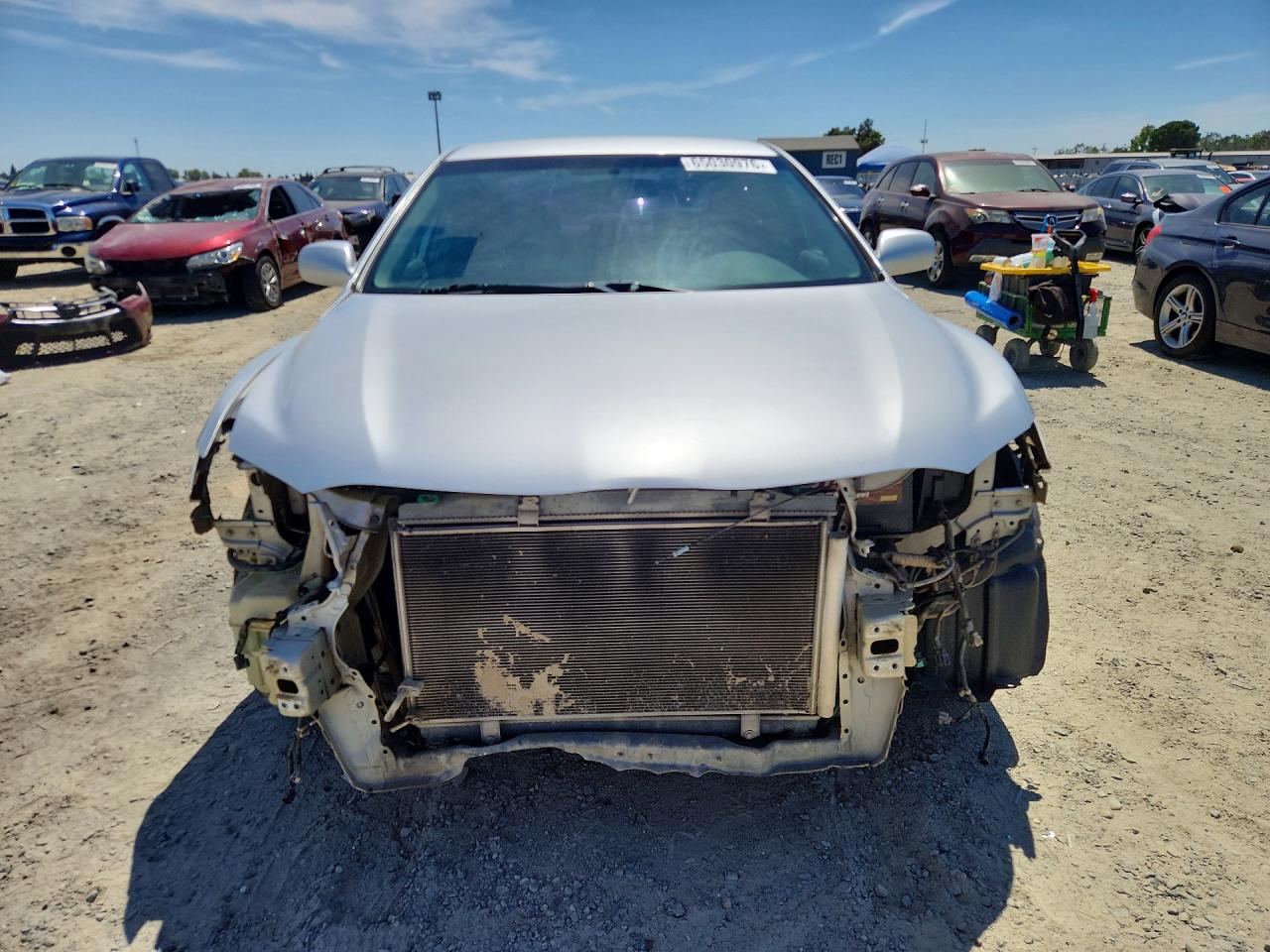 2011 Toyota Camry Le Серебряный vin: 4T1BF3EK8BU744715