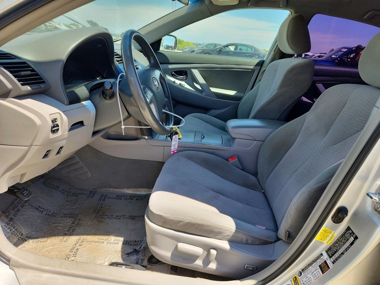 2011 Toyota Camry Le Серебряный vin: 4T1BF3EK8BU744715