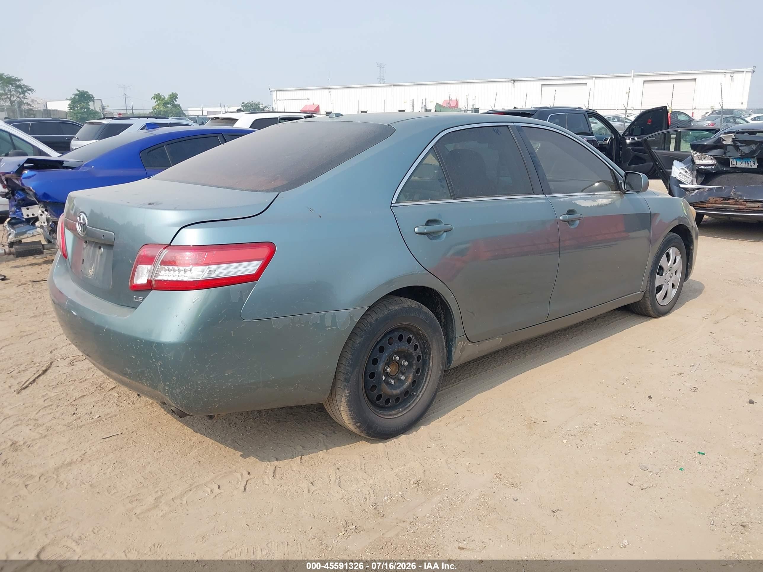 2011 Toyota Camry Le Зеленый vin: 4T1BF3EK8BU748845