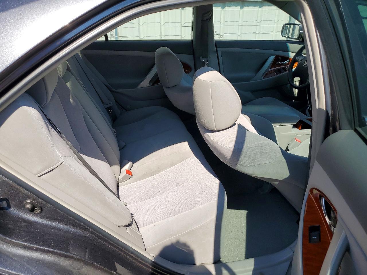 2011 Toyota Camry Xle Gray vin: 4T1BF3EK8BU751759