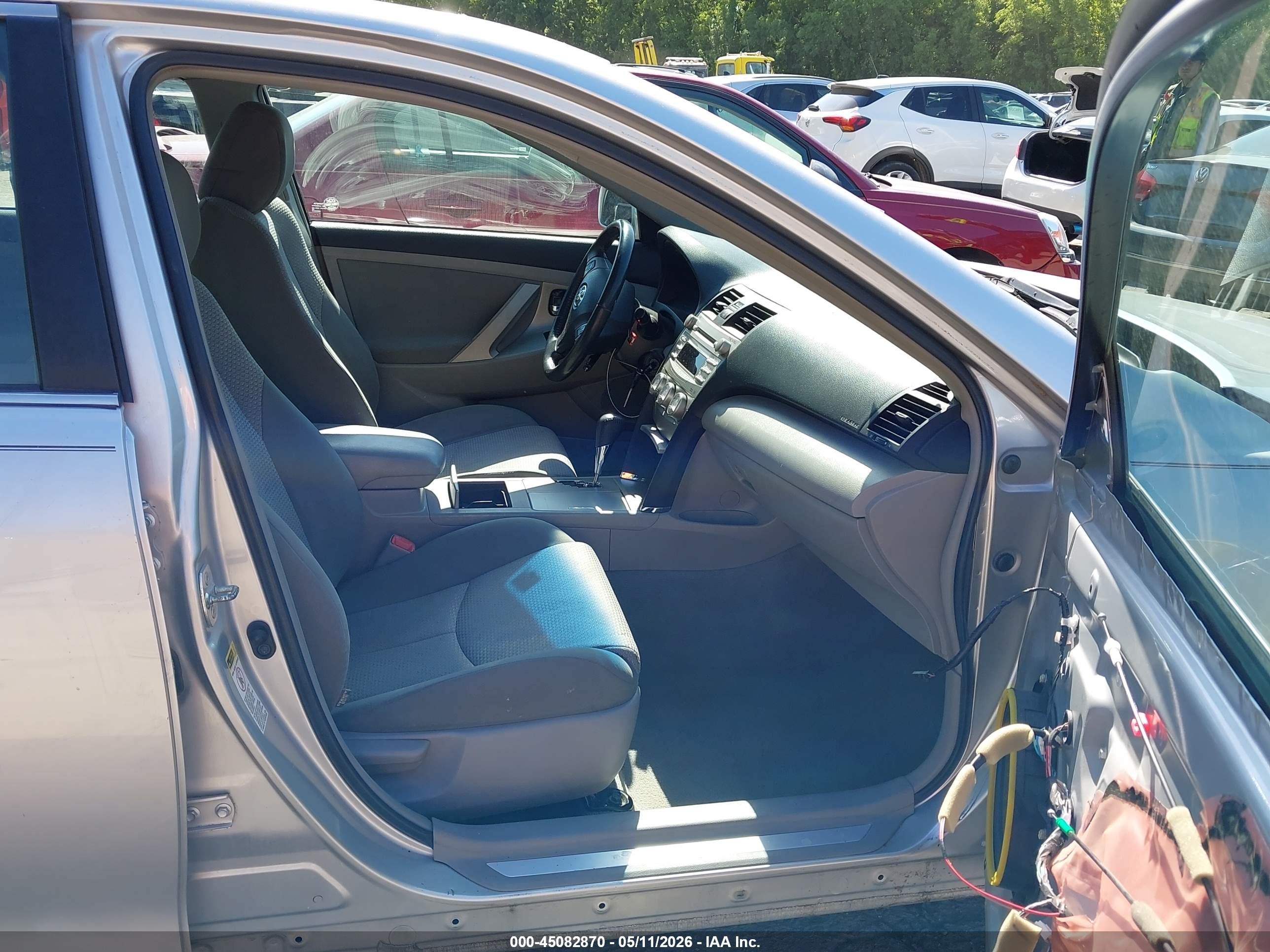 2011 Toyota Camry Se Silver vin: 4T1BF3EK8BU759893