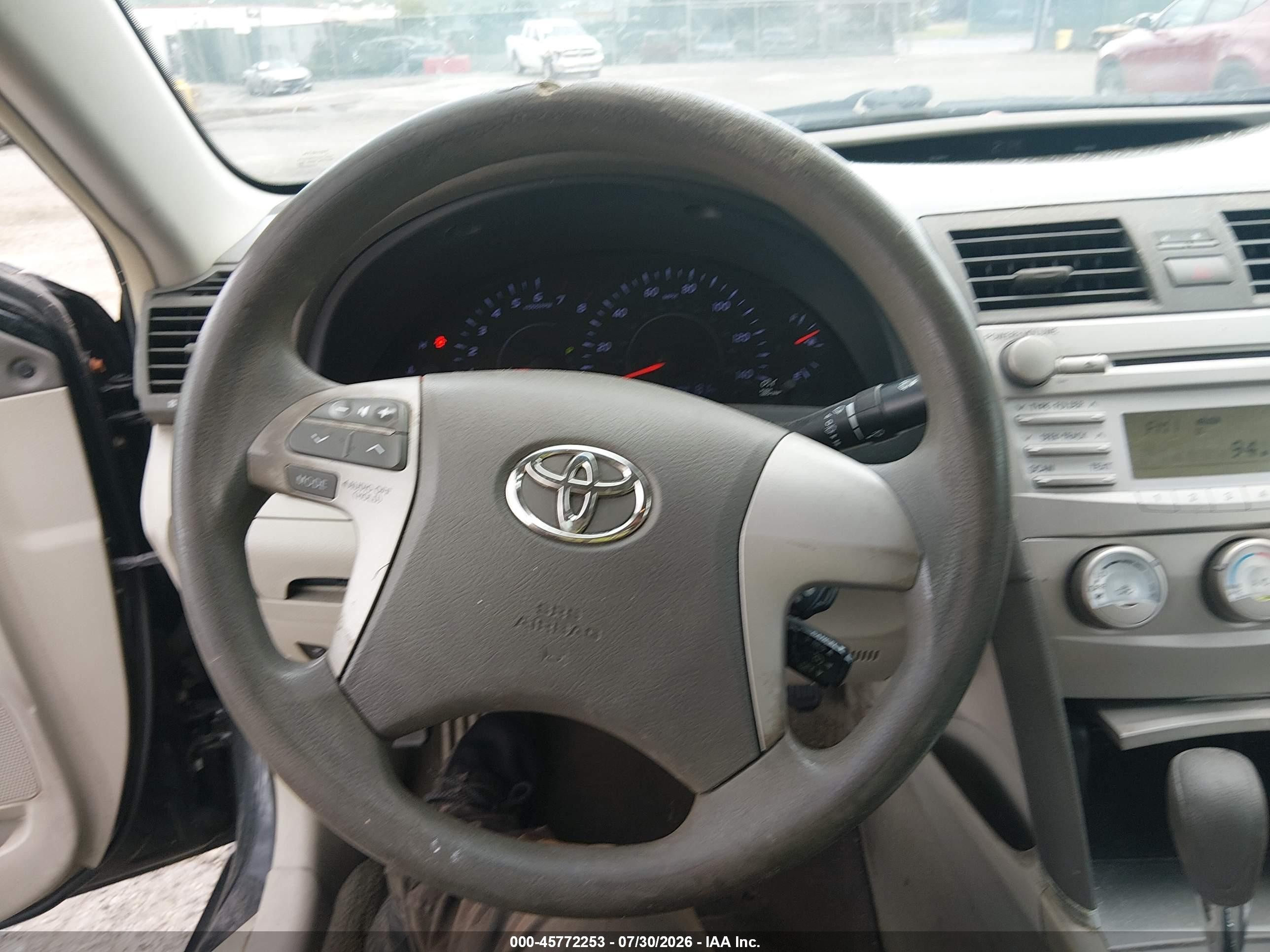 2011 Toyota Camry Le Black vin: 4T1BF3EK8BU760638