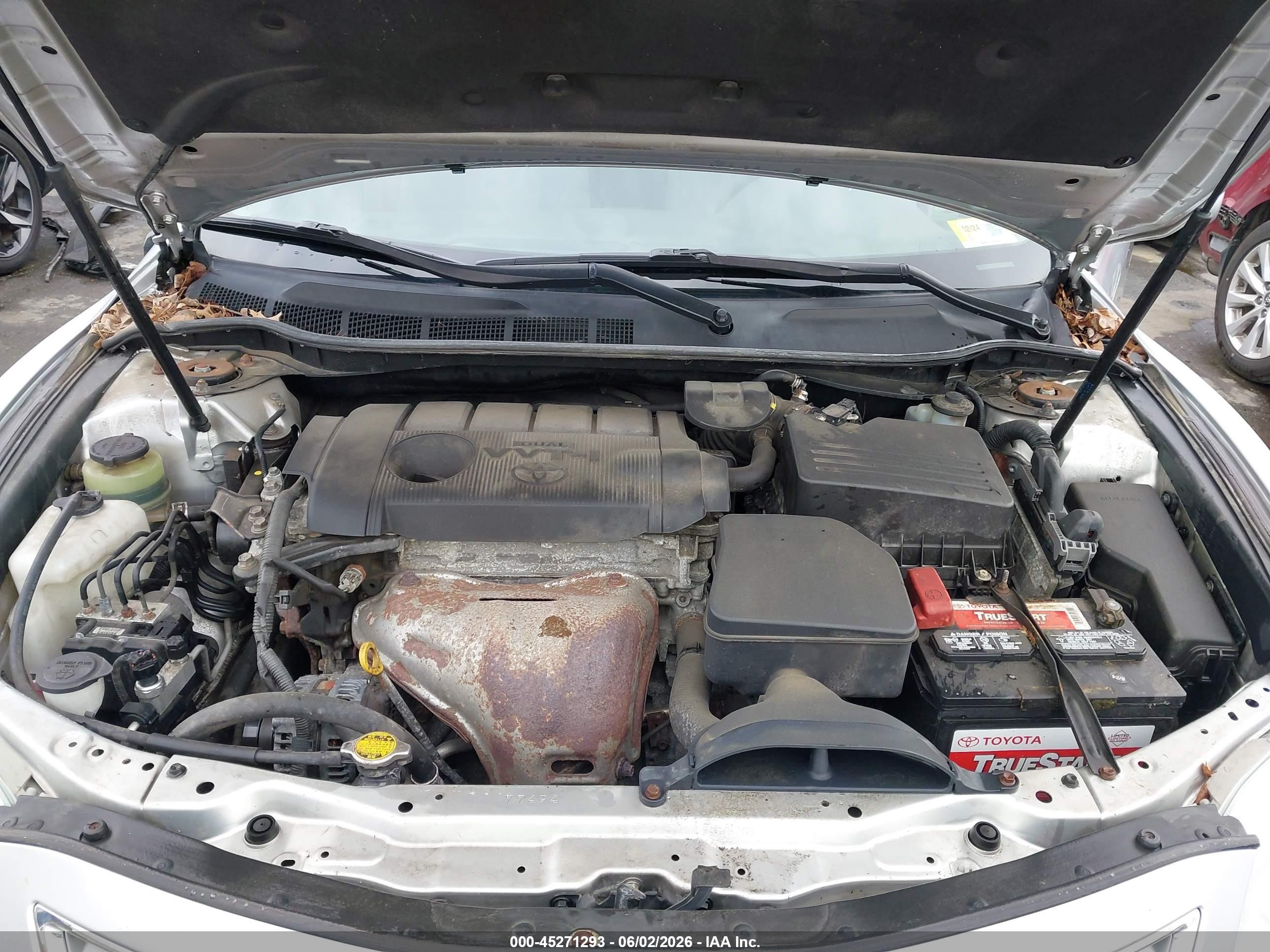 2011 Toyota Camry Le Silver vin: 4T1BF3EK8BU762681