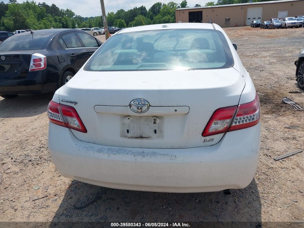 2011 Toyota Camry Le White vin: 4T1BF3EK8BU777004