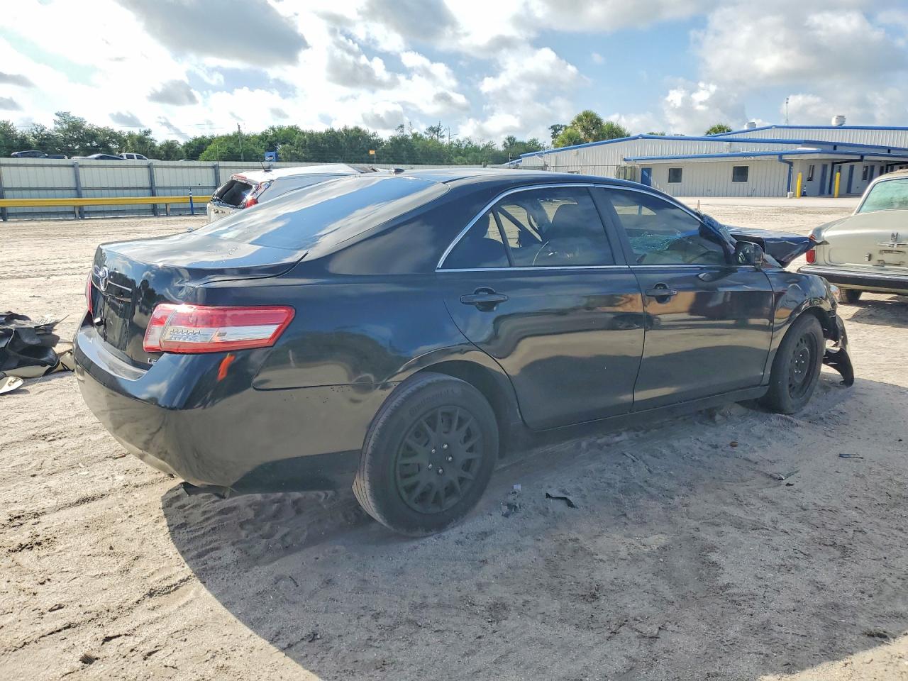 2010 Toyota Camry Le Черный vin: 4T1BF3EK9AU003388