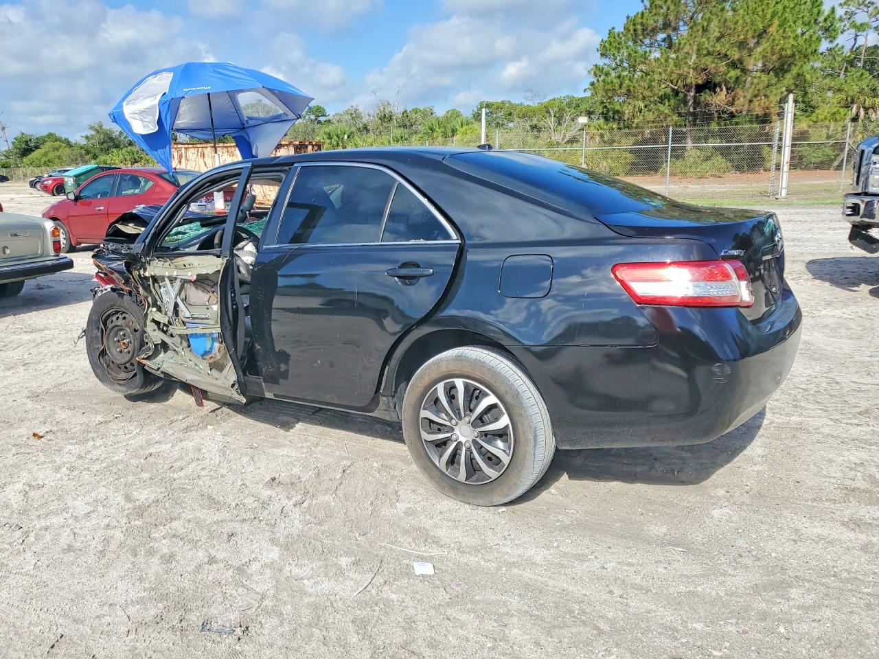 2010 Toyota Camry Le Черный vin: 4T1BF3EK9AU003388